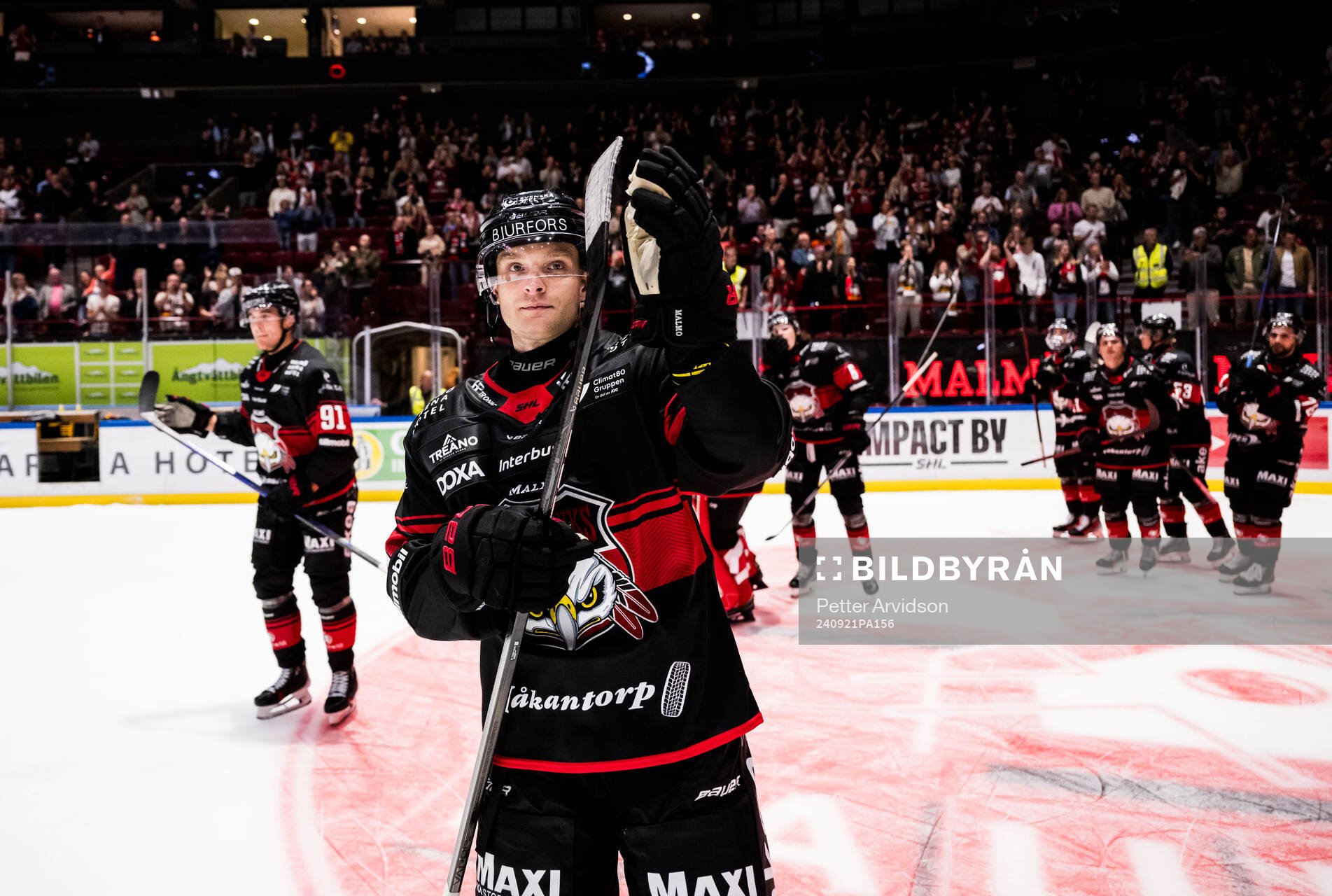 Malmö Redhawks Johan Olofsson jublar