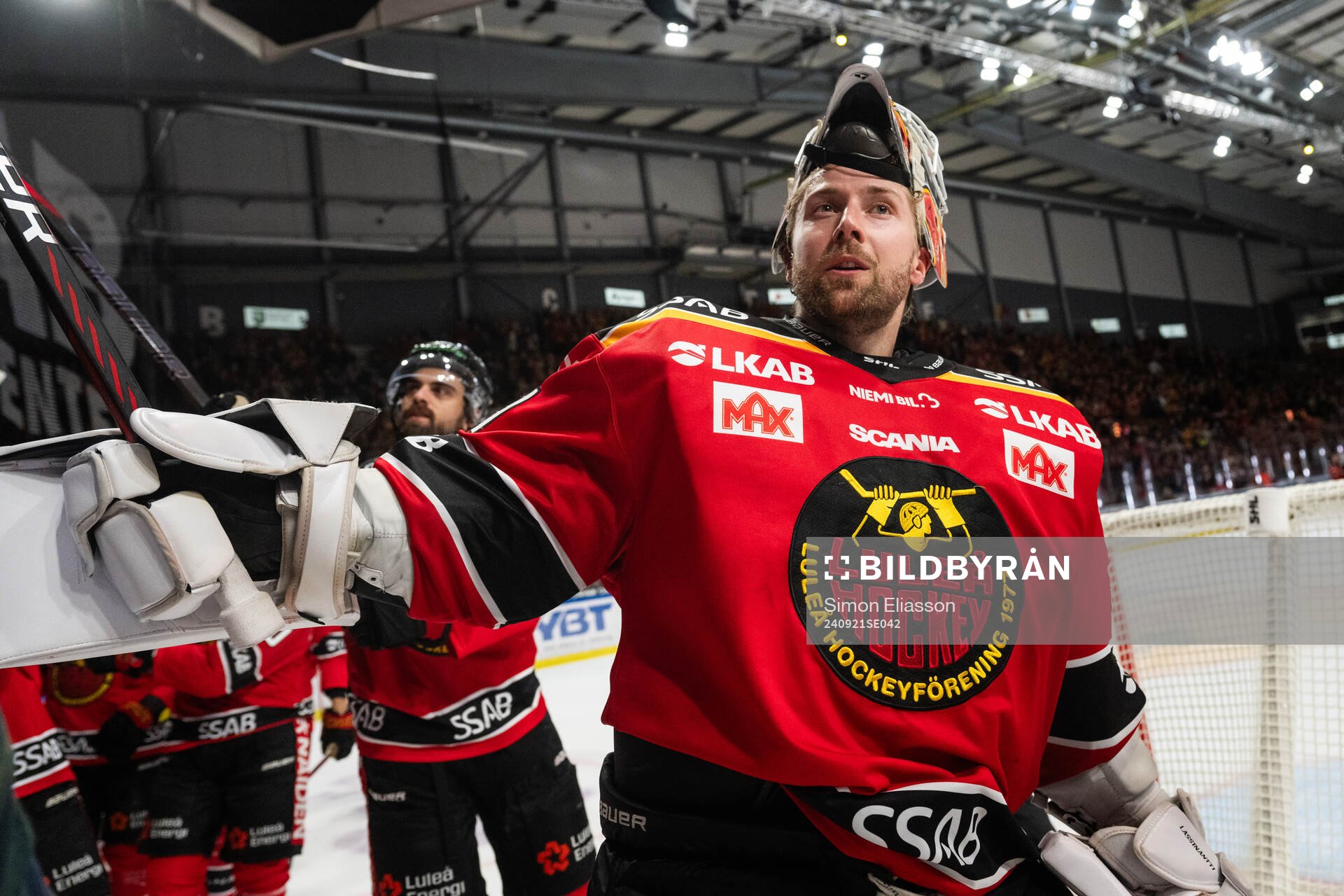 Luleås målvakt Joel Lassinantti jublar