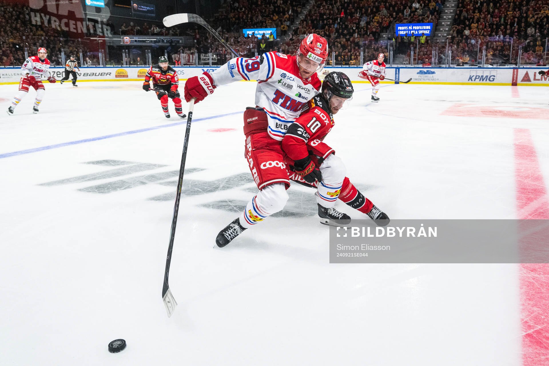 Timrås Filip Hållander och Luleås Einar Emanuelsson