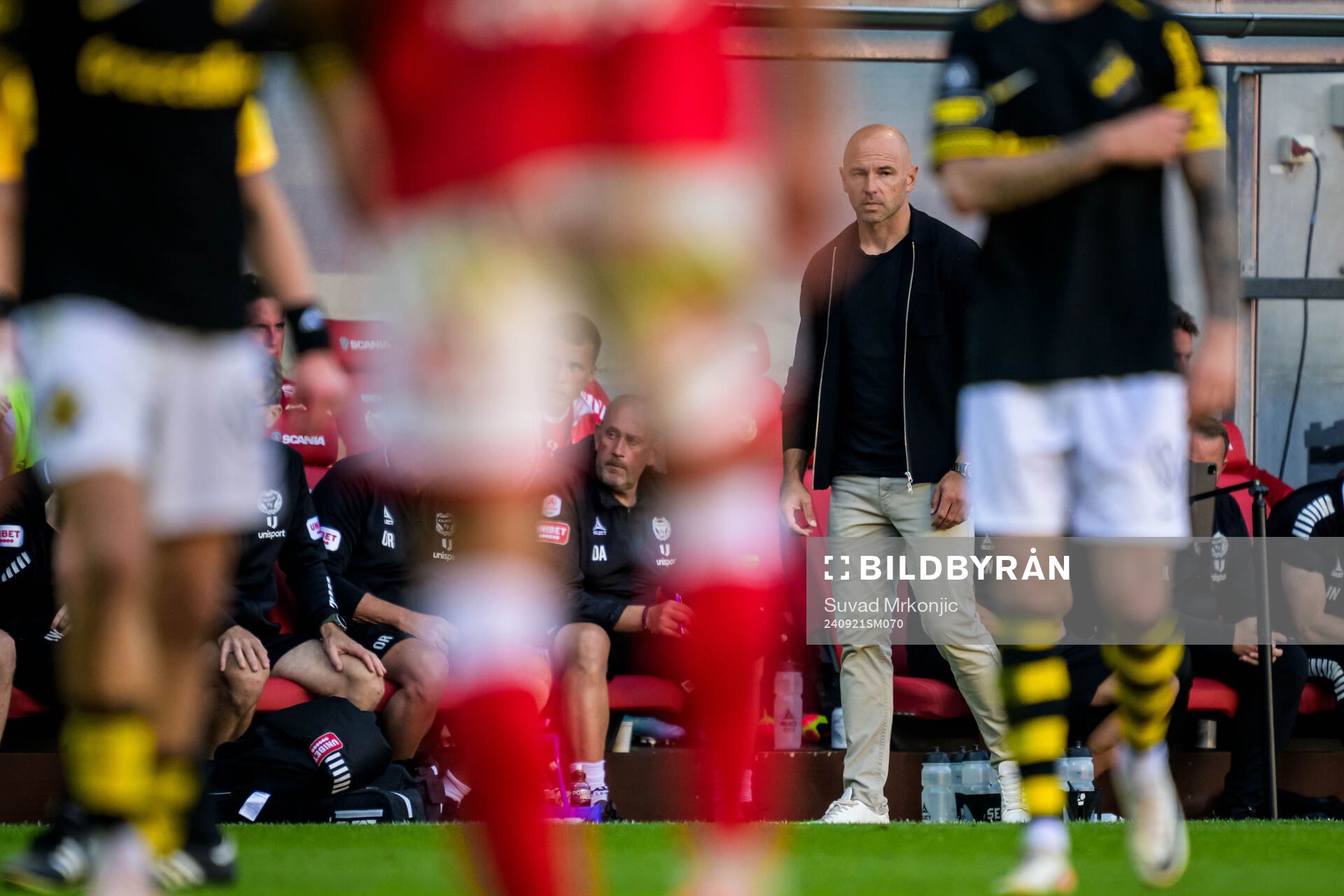 Kalmars tränare Stefan Larsson deppar