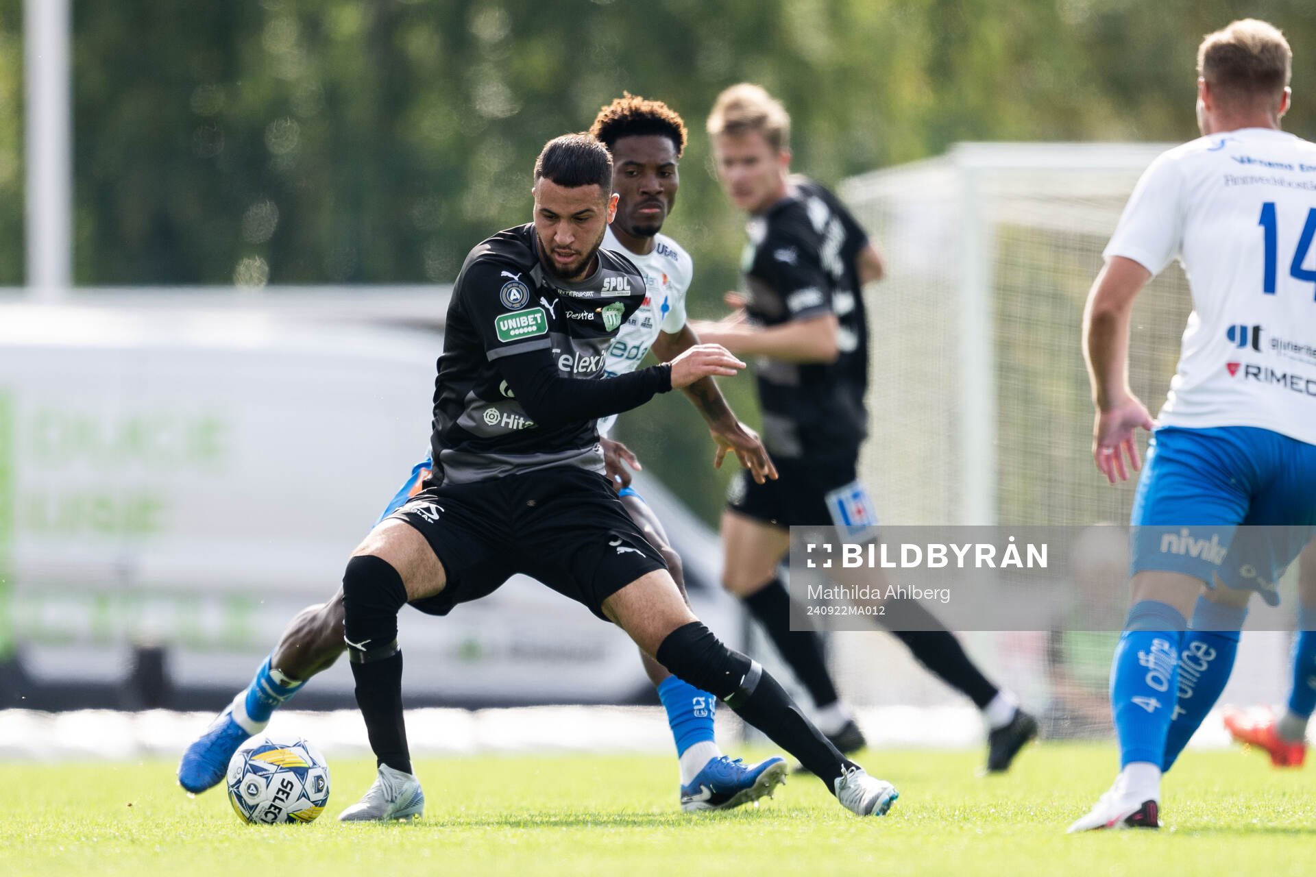 Västerås Abdelrahman Boudah Saidi och Värnamos Samuel