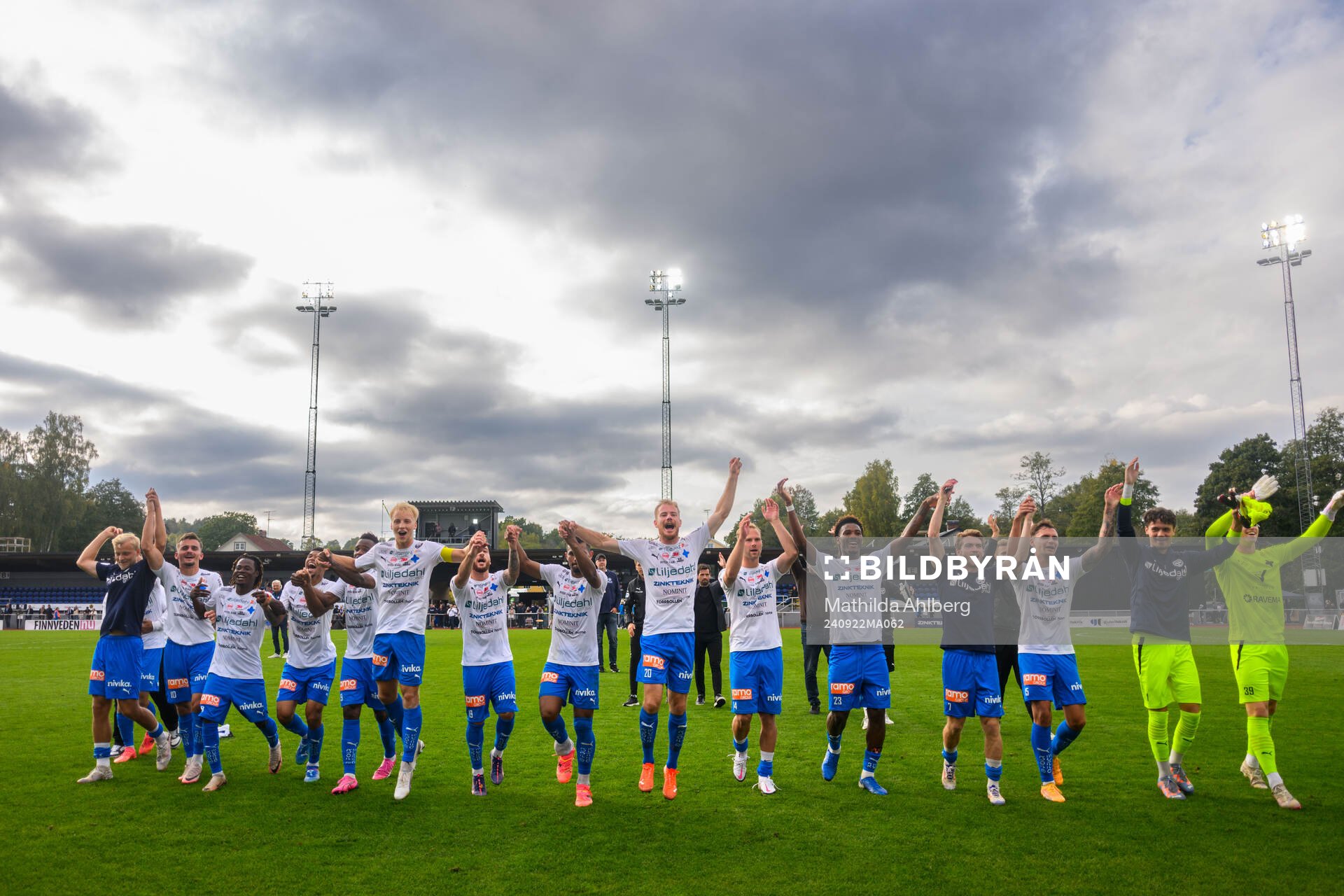Värnamos spelare jublar