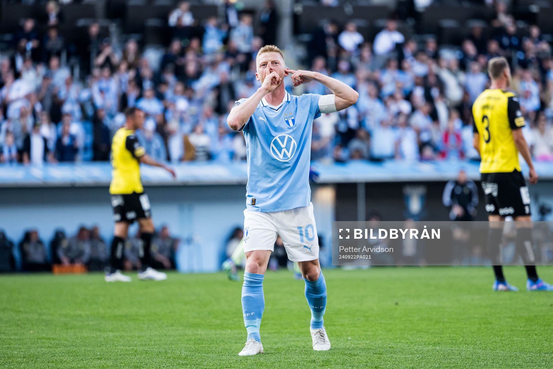 Malmö FFs Anders Christiansen jublar
