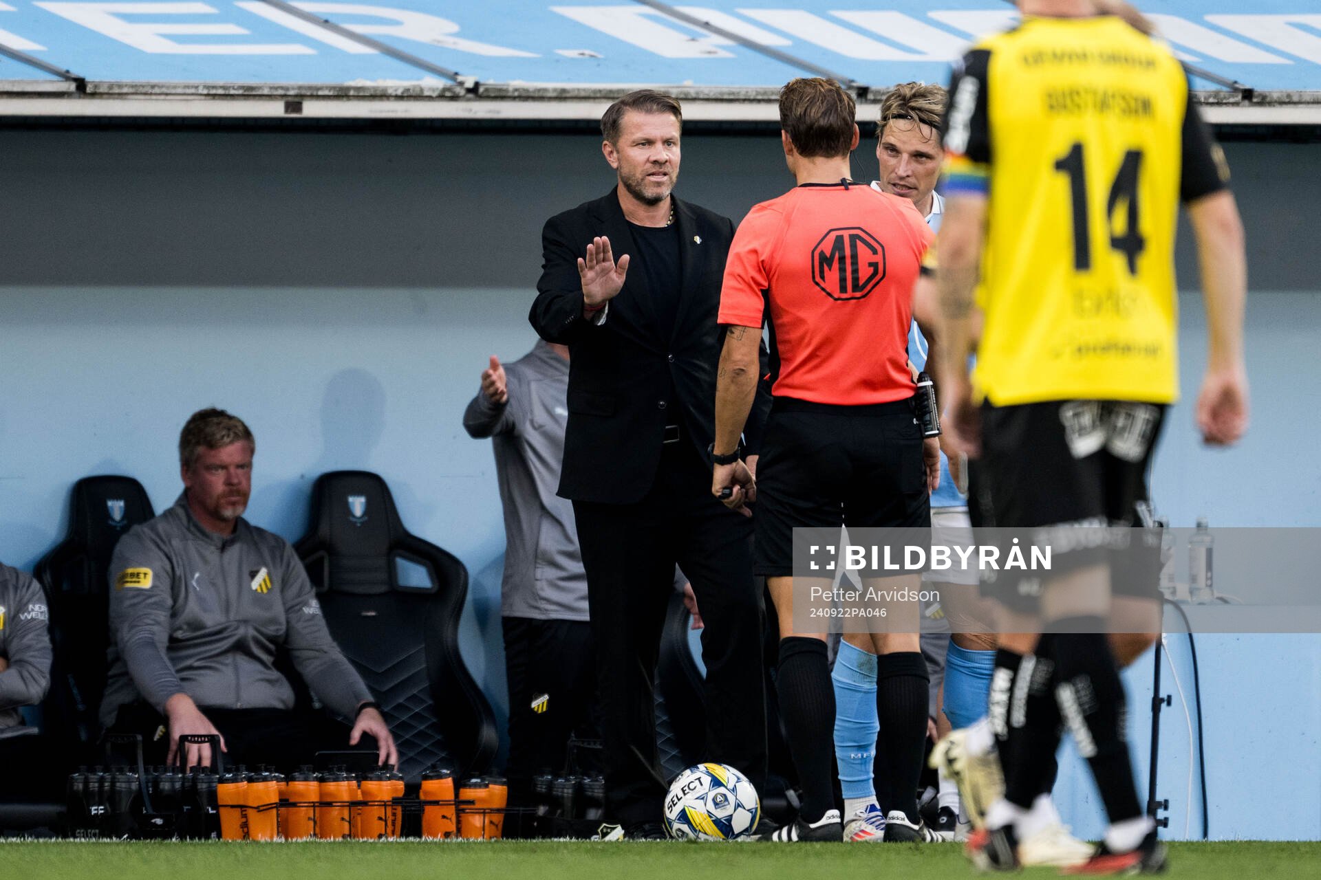Häckens tränare Pål Arne Johansen och Domare Kristoffer