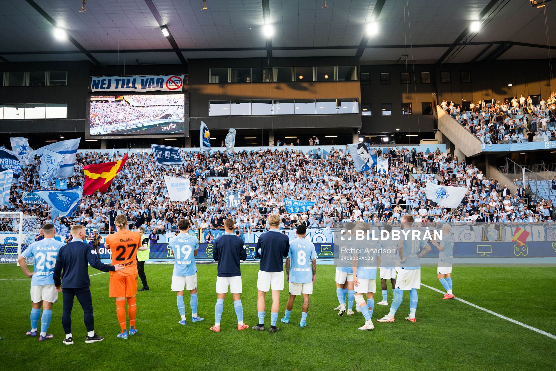 Malmö FFs spelare jublar