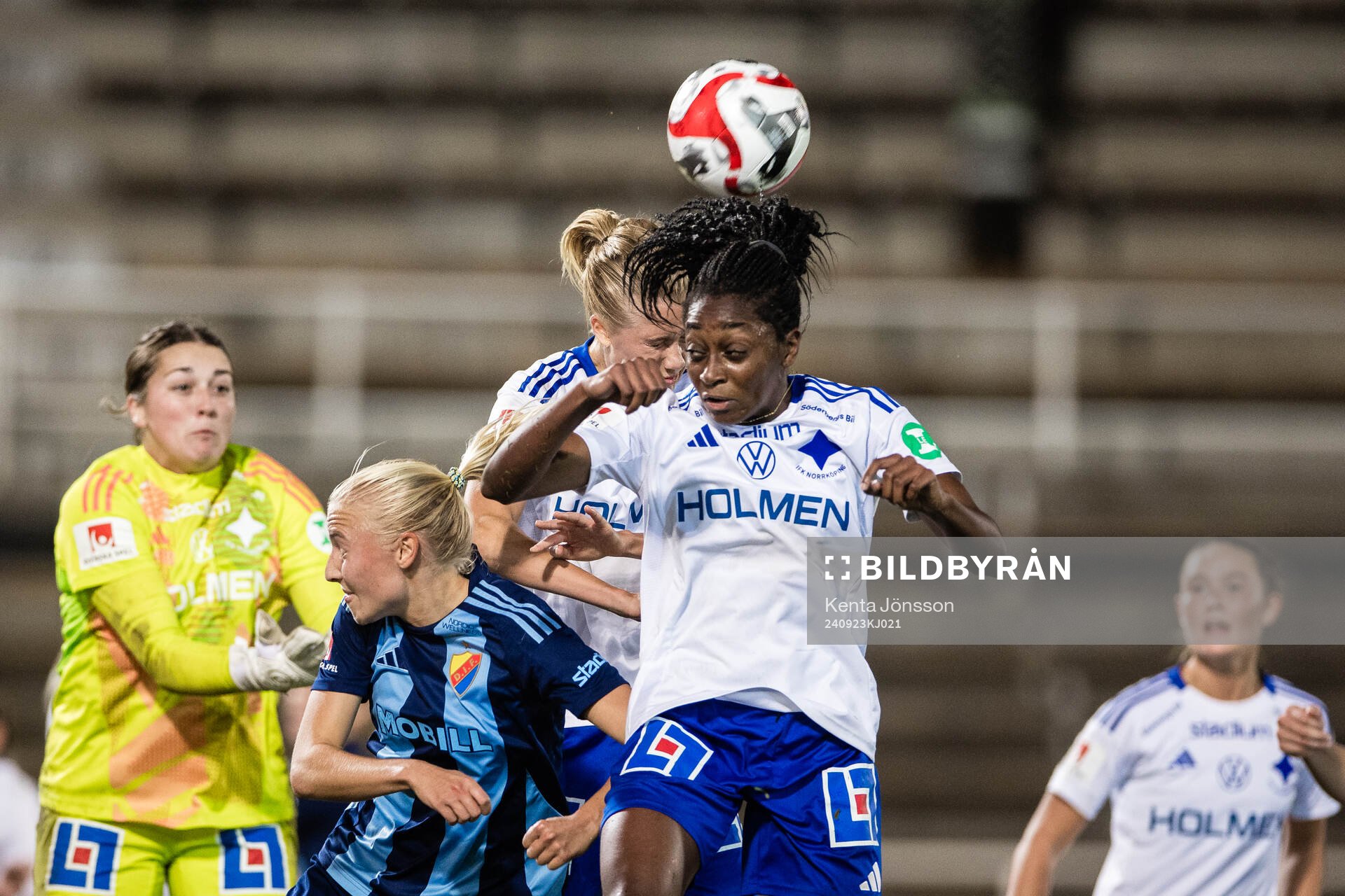 IFK Norrköpings Maya Aliyah Antoine och Djurgårdens