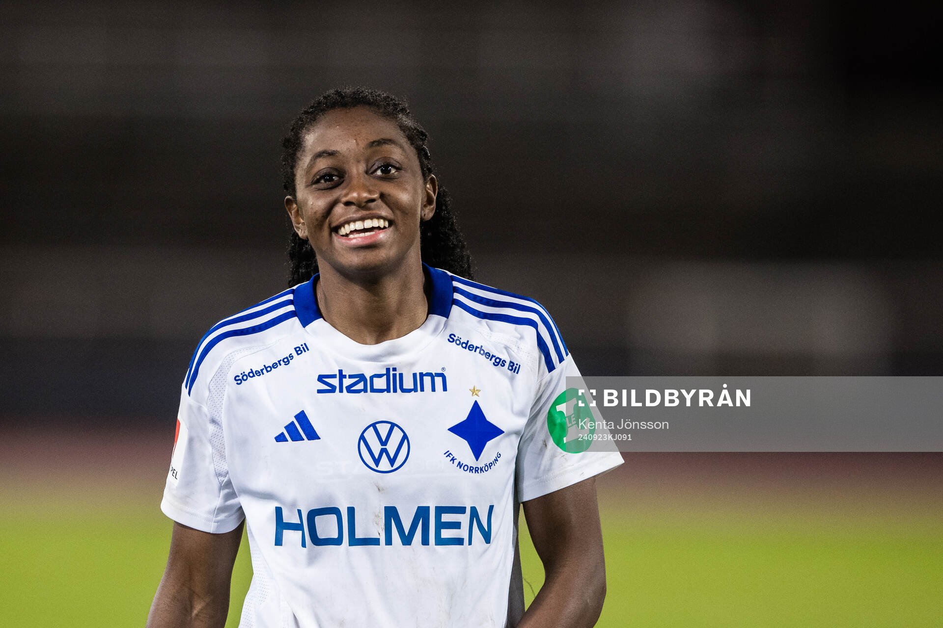 IFK Norrköpings Maya Aliyah Antoine jublar