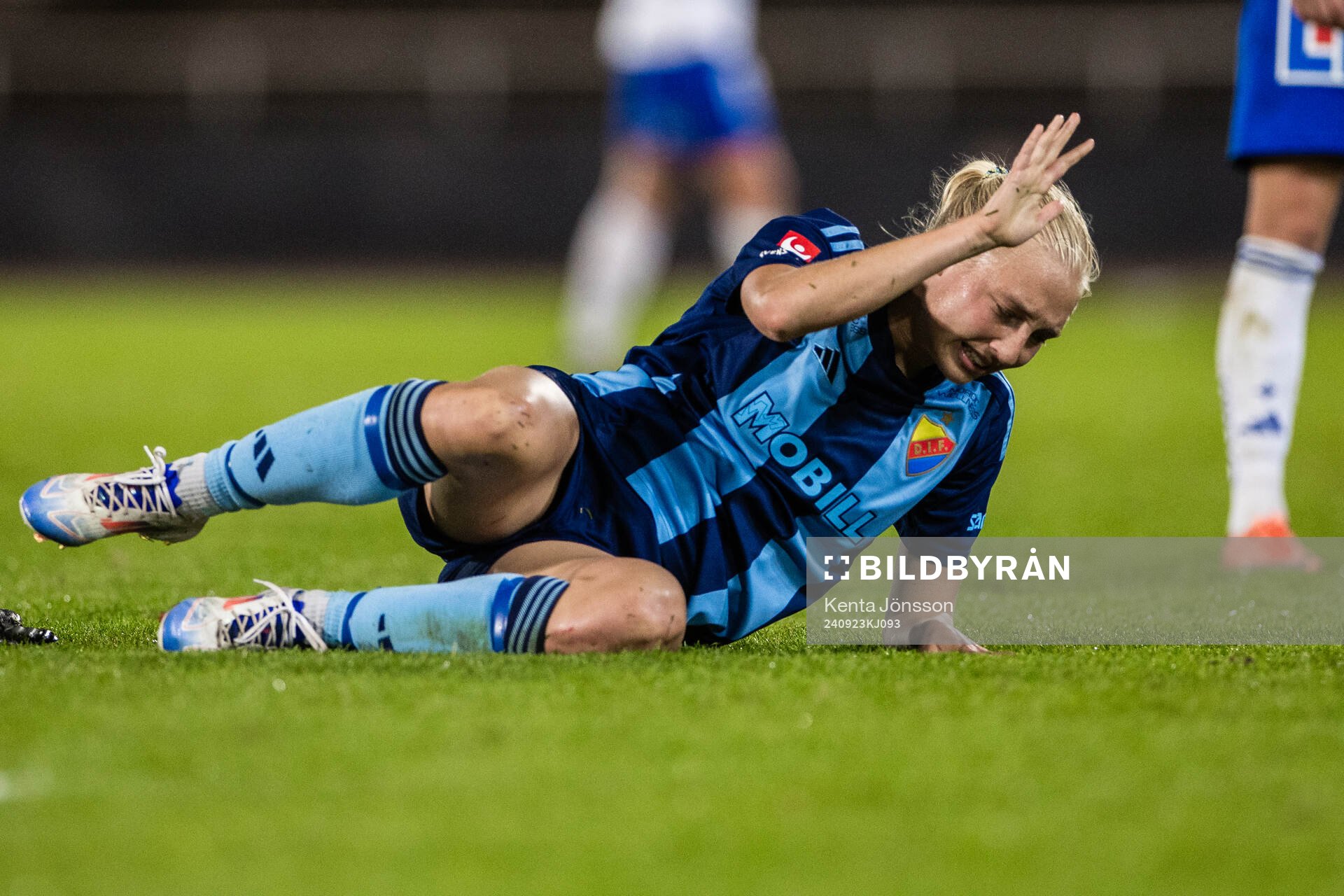 Djurgårdens Stinalisa Johansson har ont