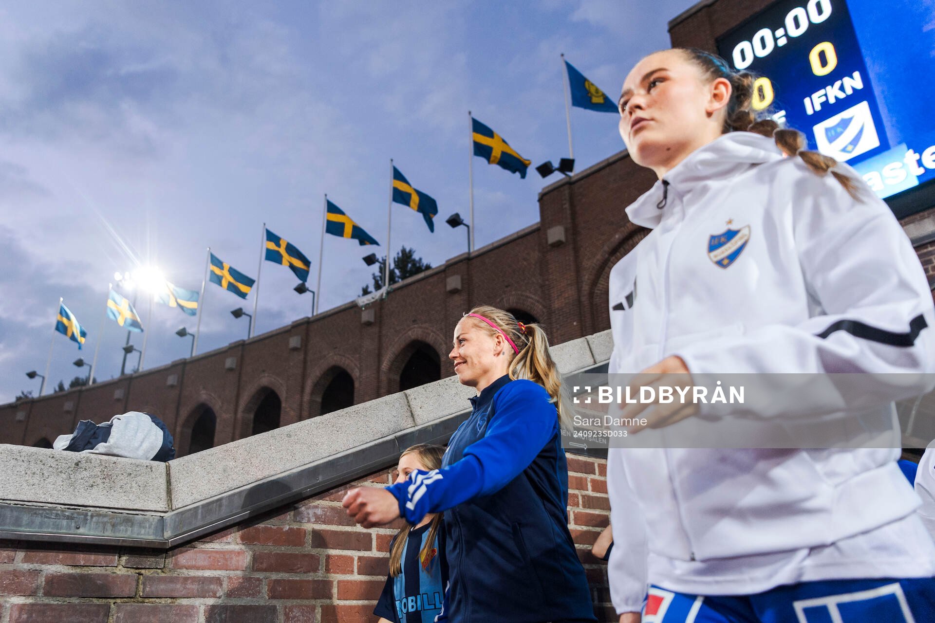 Djurgårdens Therese Åsland och IFK Norrköpings Svea