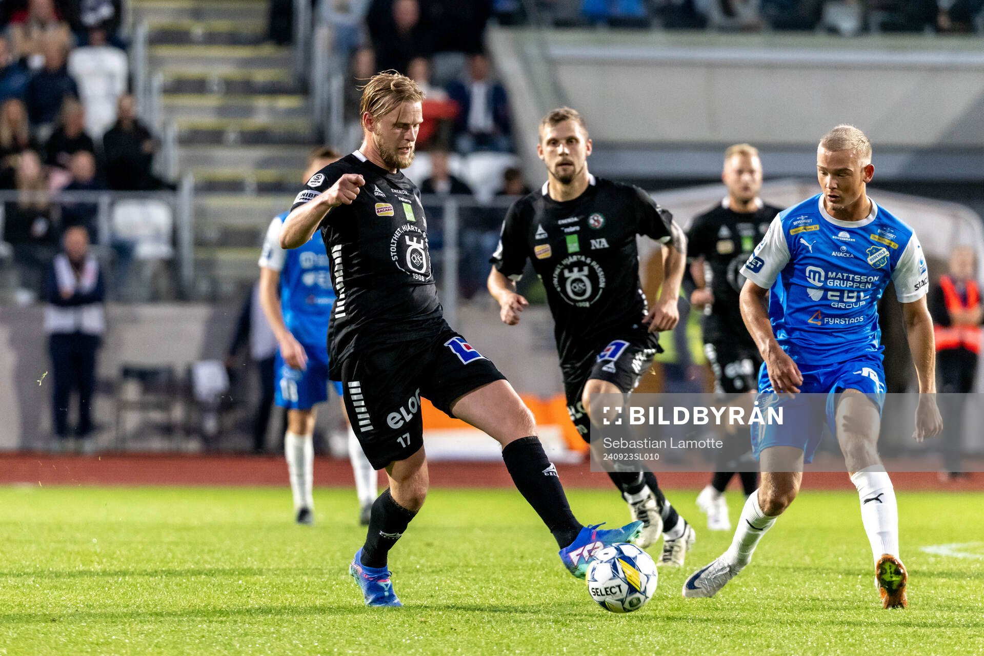 Örebros Karl Holmberg och IK Oddevolds Olle Kjellman Olblad