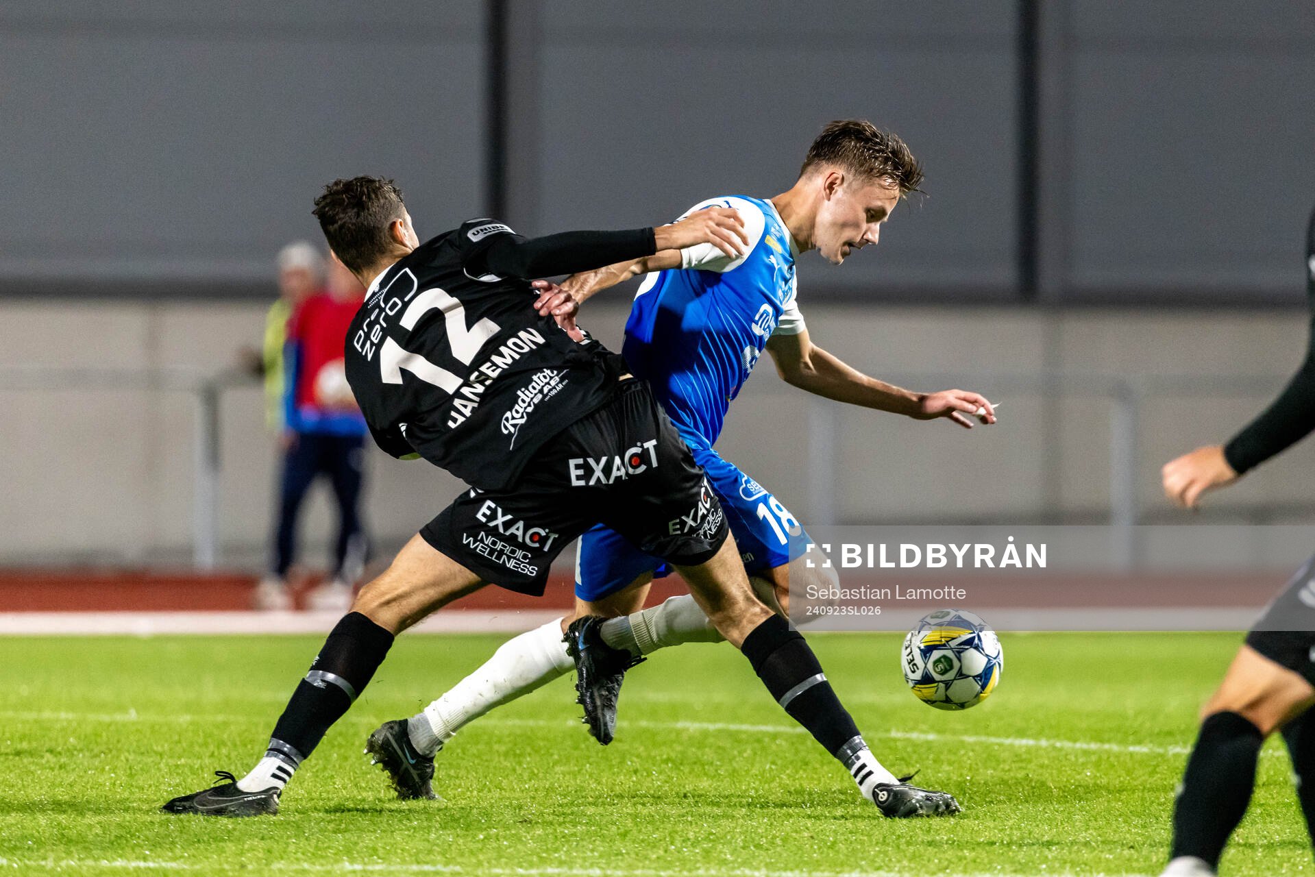 IK Oddevolds Gustav Forssell och Örebros Theodor Hansemon