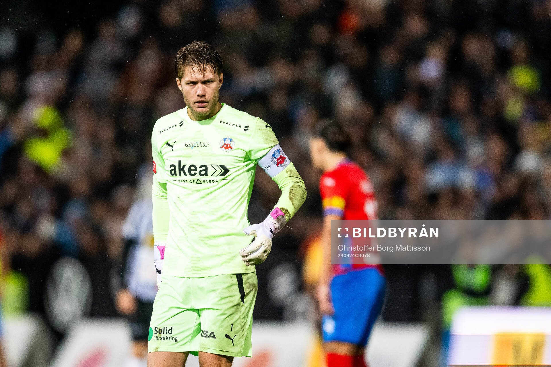 Helsingborgs målvakt Kalle Joelsson deppar