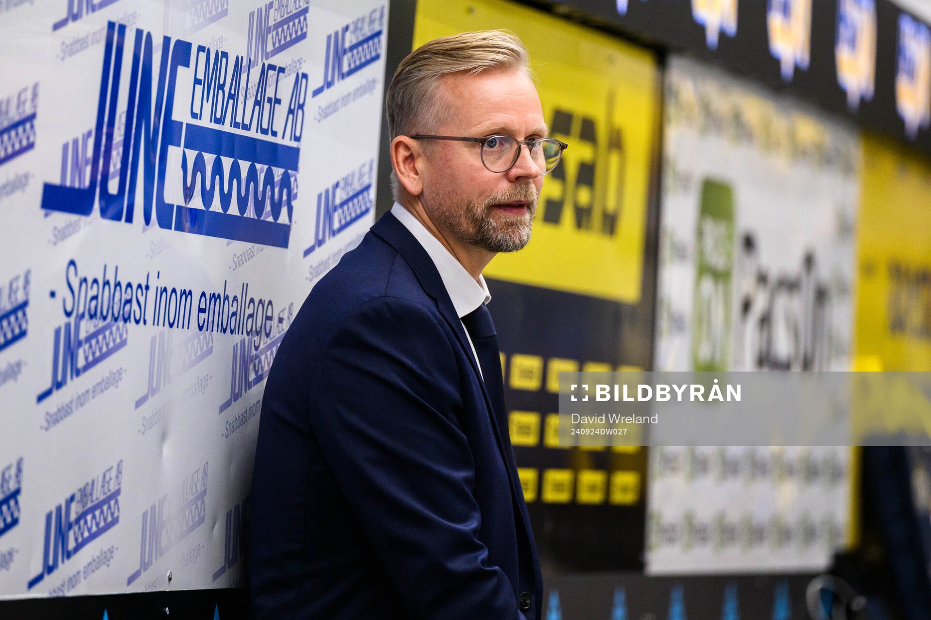 HV71s assisterande tränare Johan Davidsson