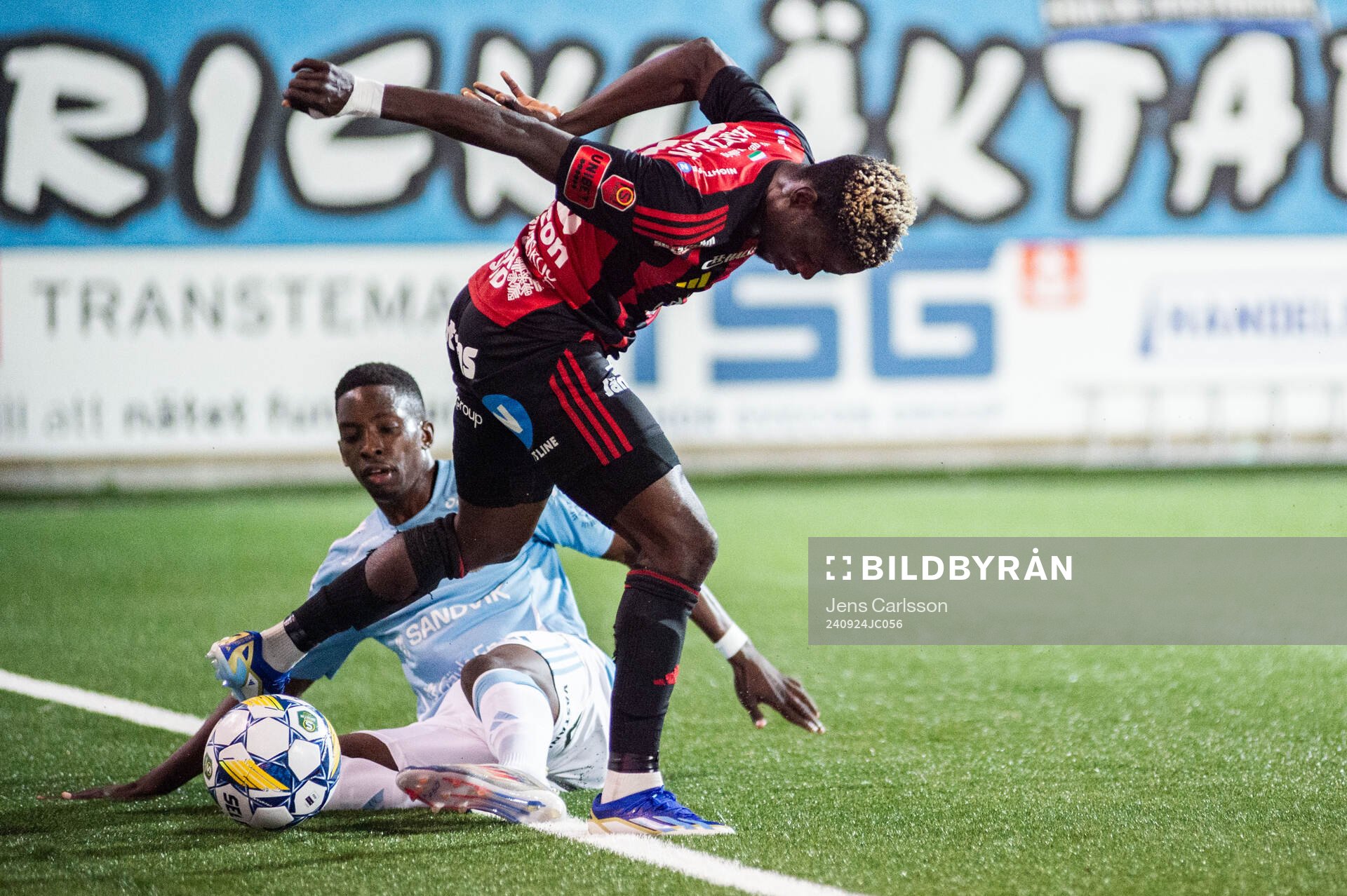 Gefles Samouil Izountouemoi och Östersunds Assiedou