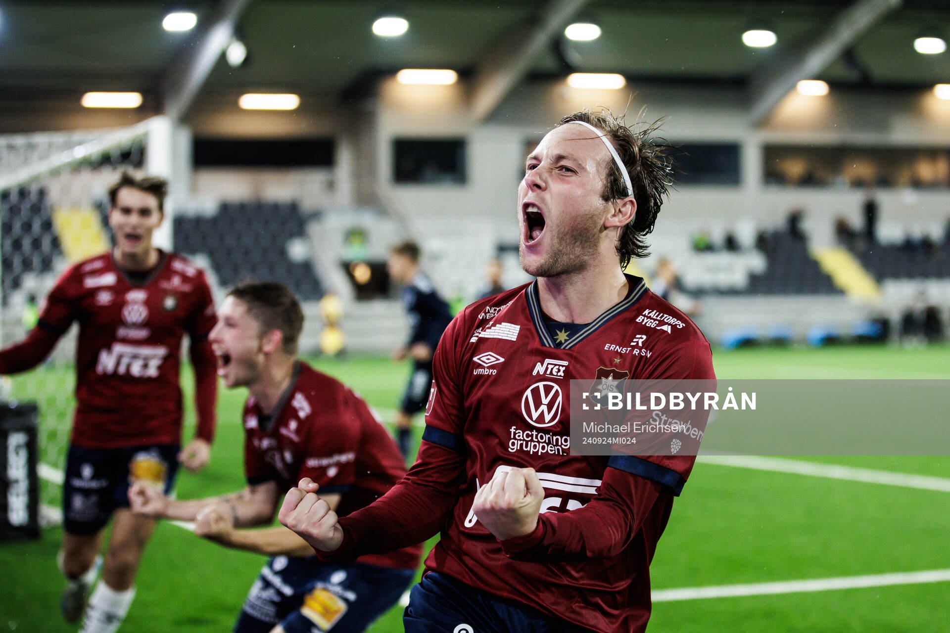 Örgrytes William Kenndal jublar efter 0-1 under fotbollsmatchen i Superettan mellan Utsikten och Örgryte den 24 september 2024 i Göteborg.