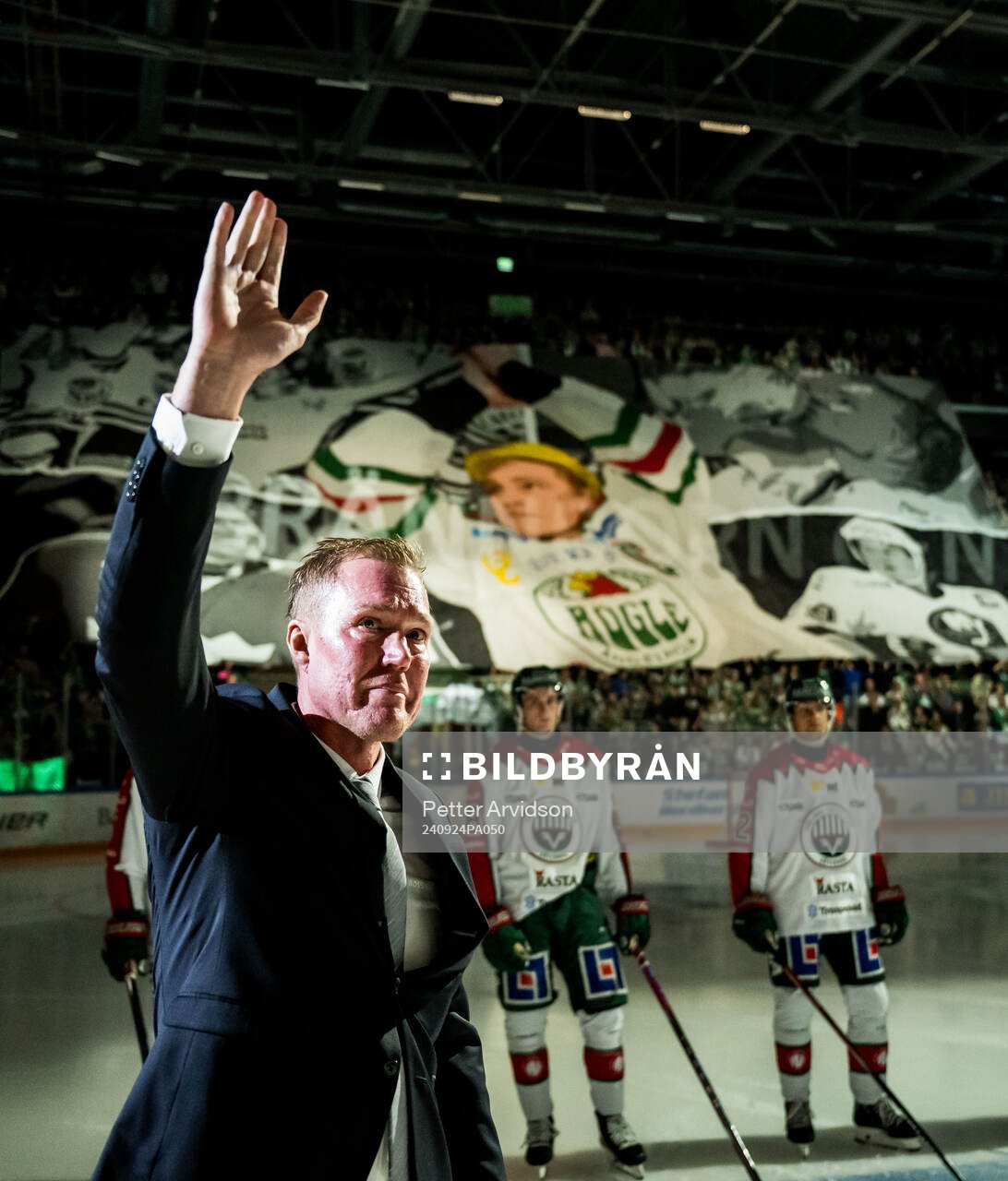Kenny Jönsson hyllas