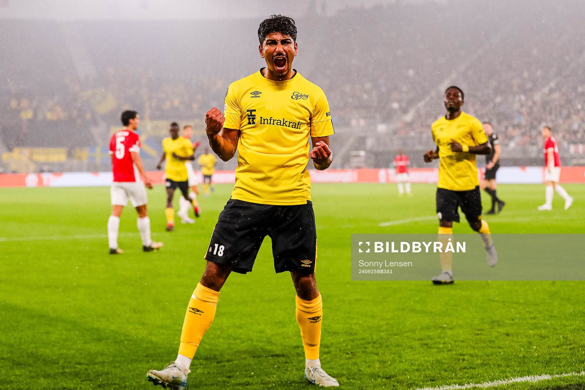 Ahmed Qasem of Elfsborg celebrates
