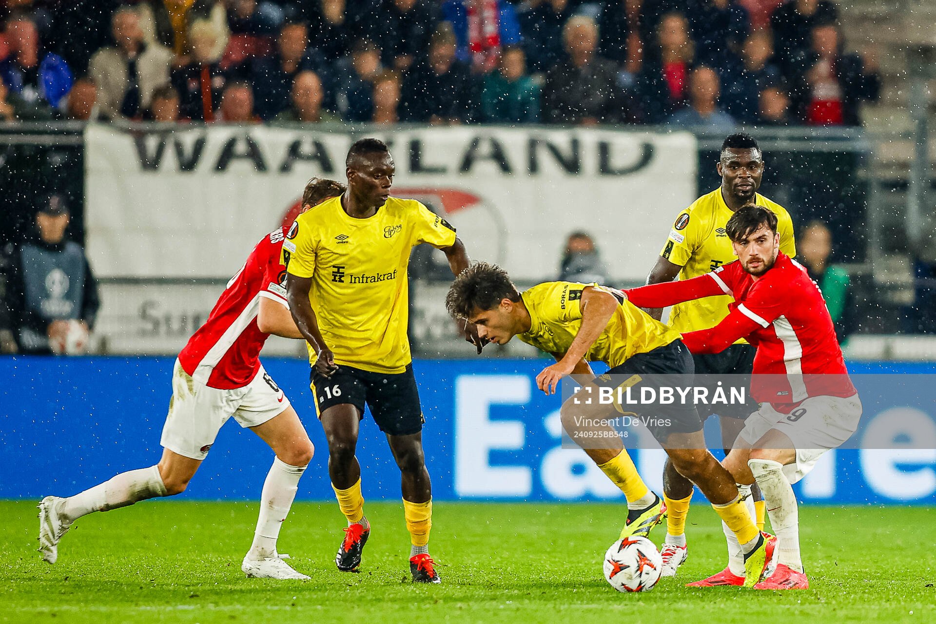 during the UEFA Europa League between AZ Alkmaar and