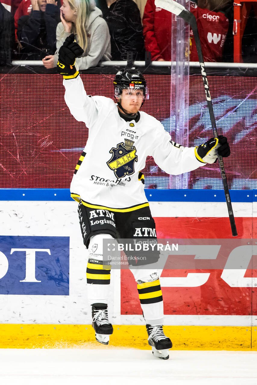 AIKs Oskar Magnusson jubel 0-1