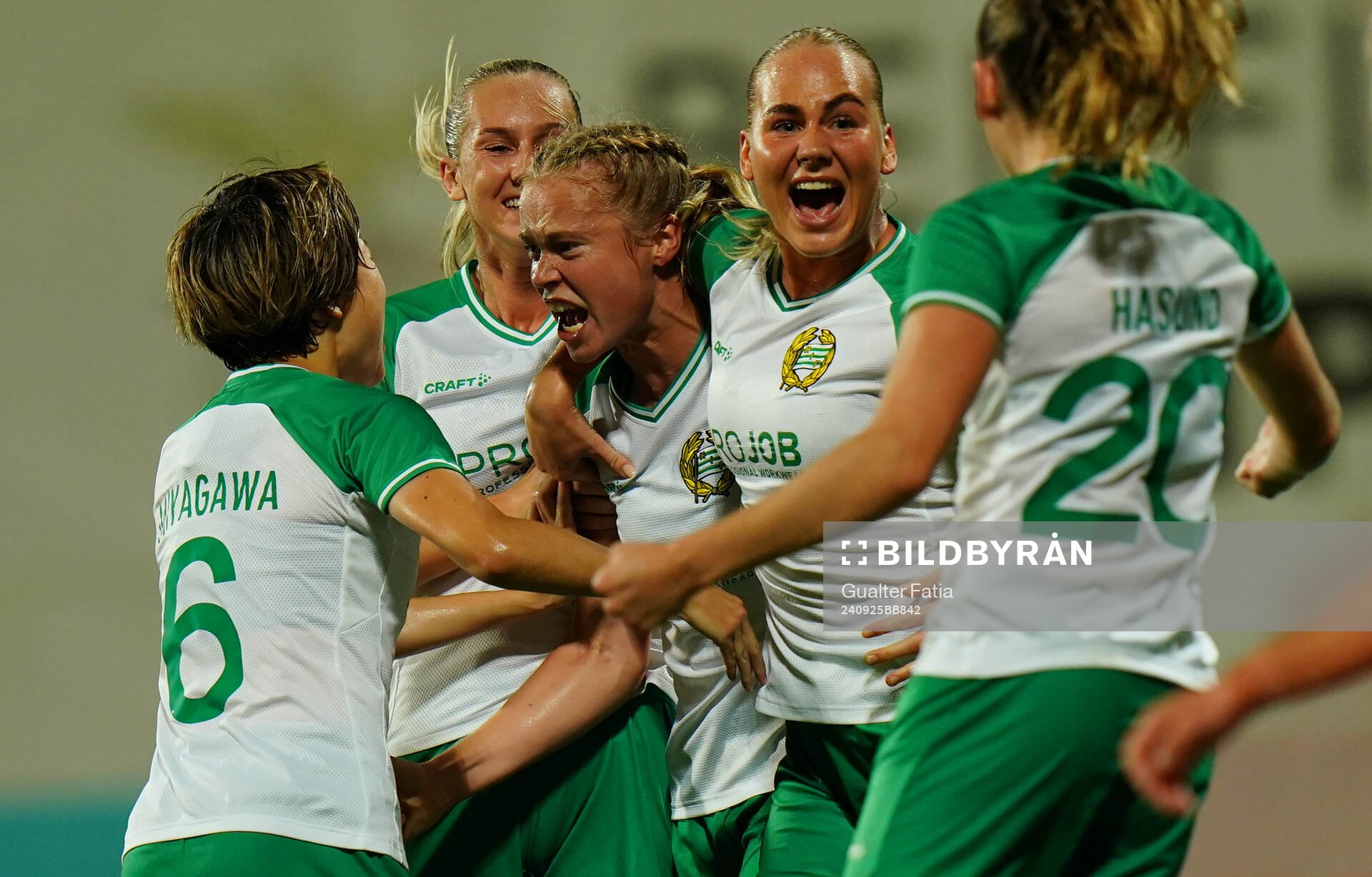 Julie Blakstad of Hammarby celebrates with team mates