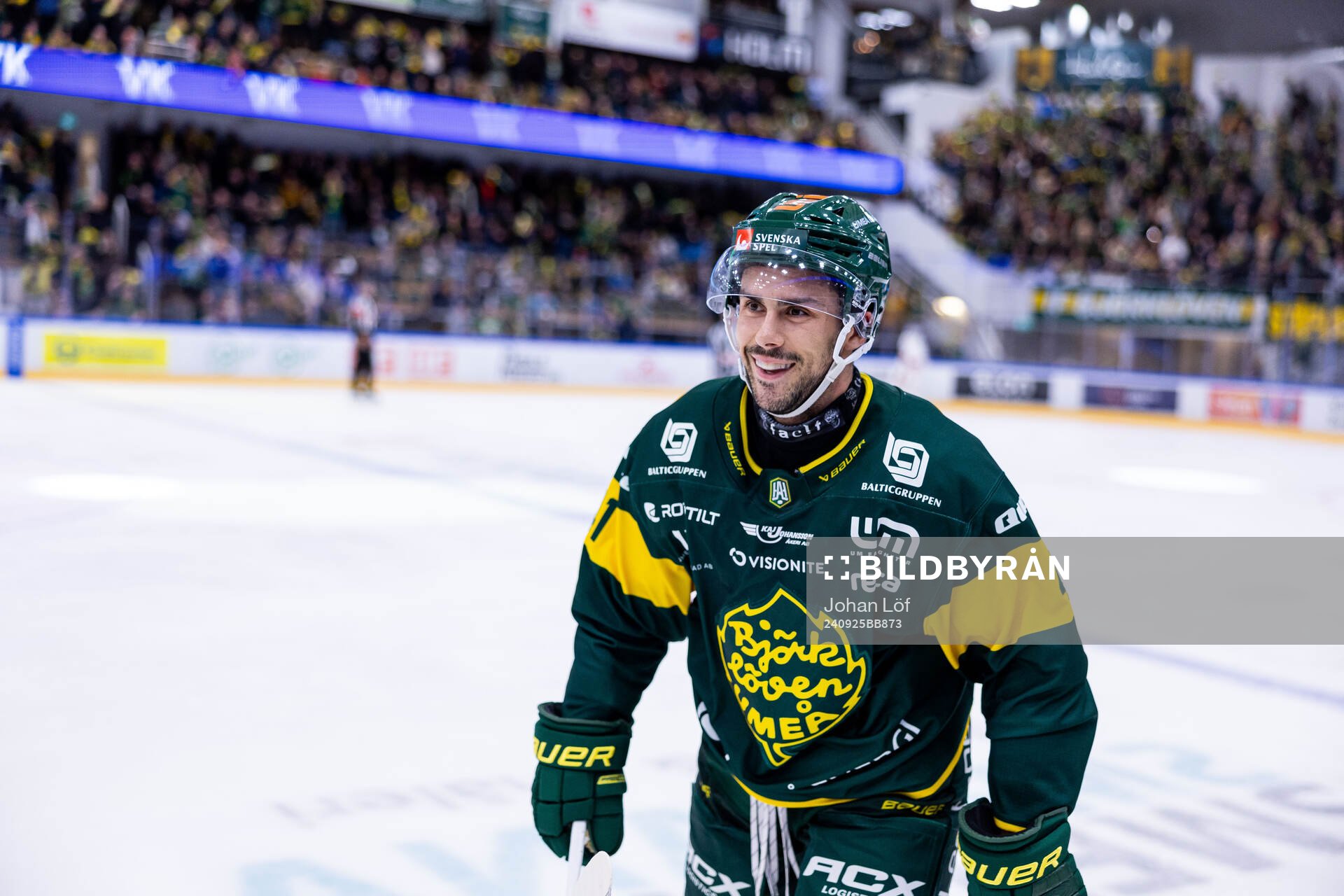 Björklövens Maxime Fortier jublar