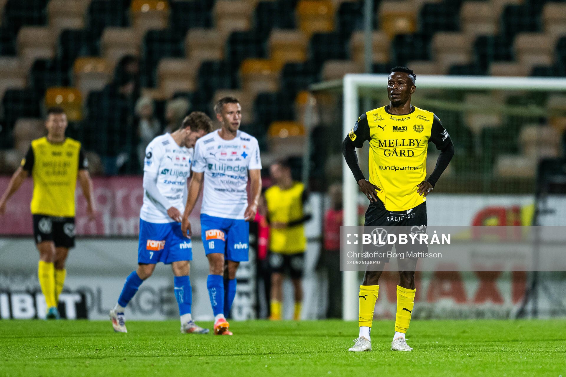 Mjällbys Silas Nwankwo deppar