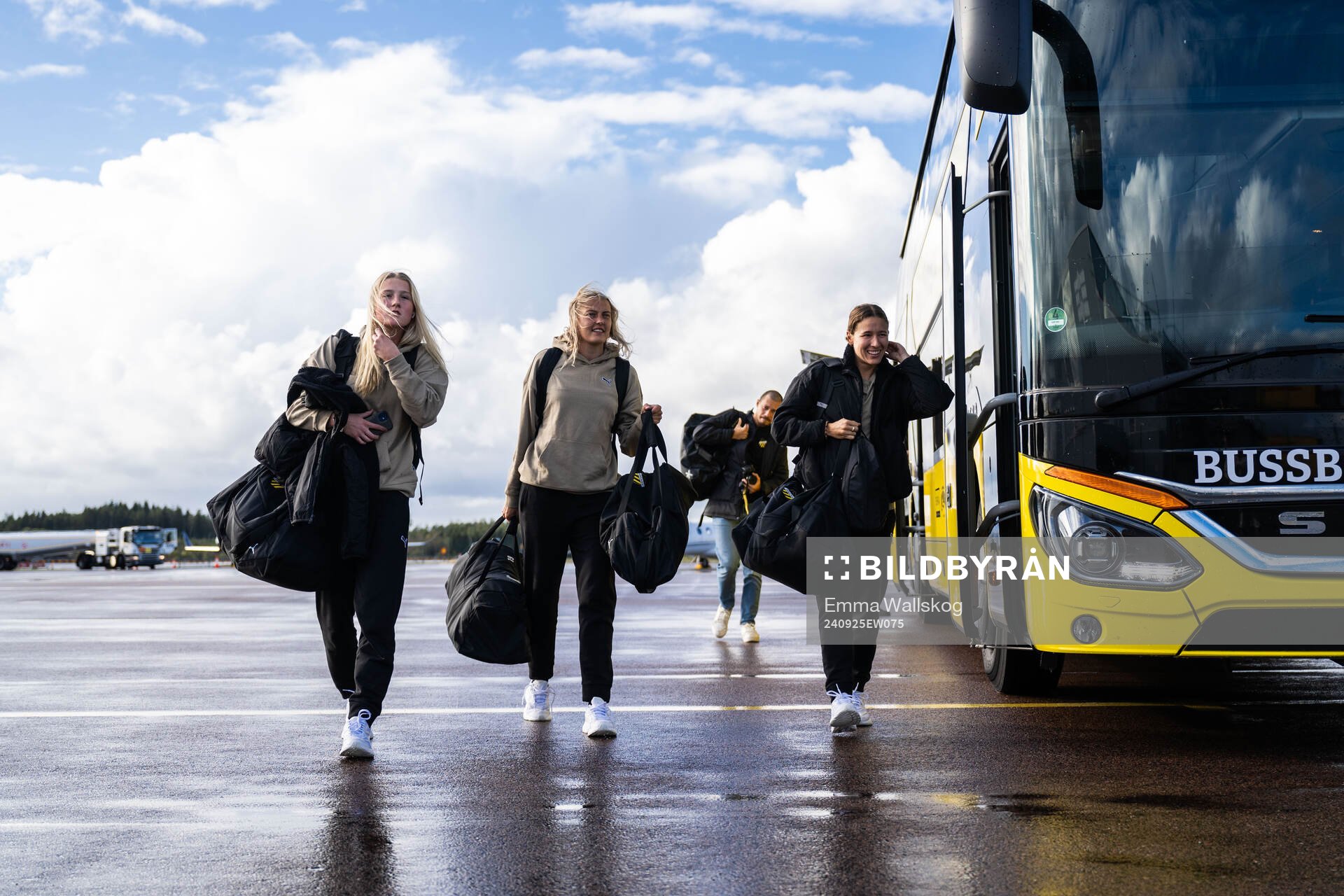 Alexandra Larsson, Elma Junttila Nelhage and Tabby Tindell