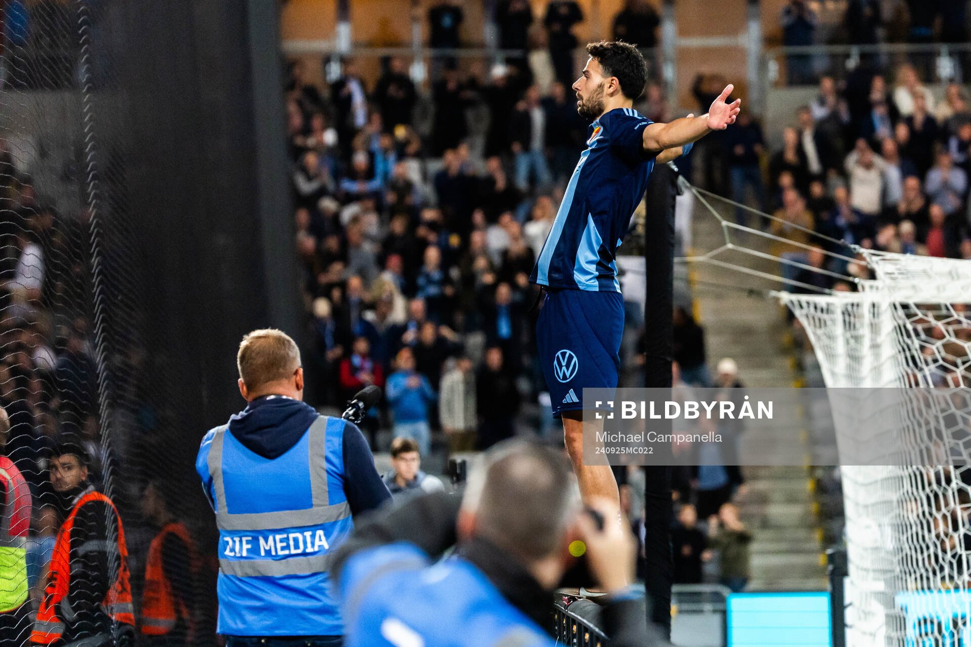 Djurgårdens Deniz Hummet  jublar