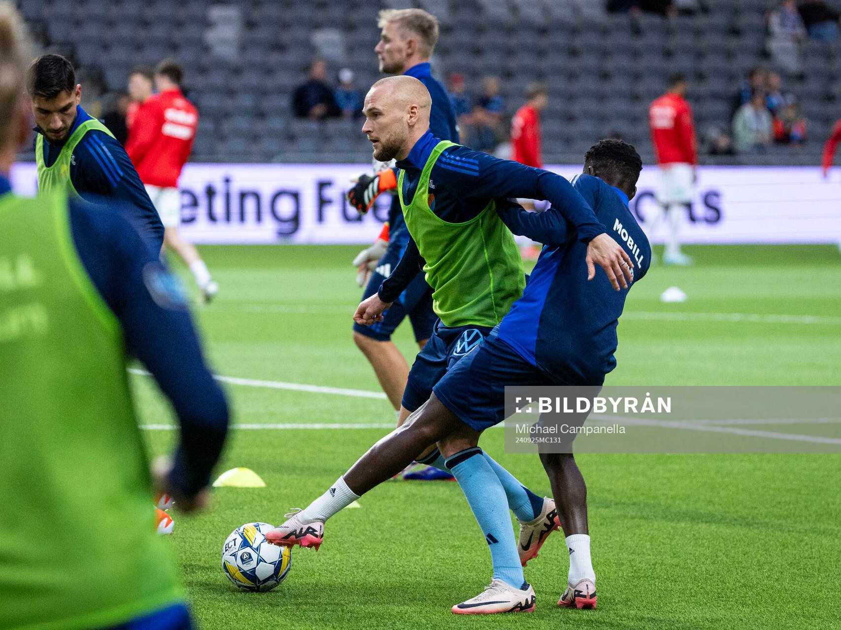 Djurgårdens Adam Ståhl och Tokmac Nguen