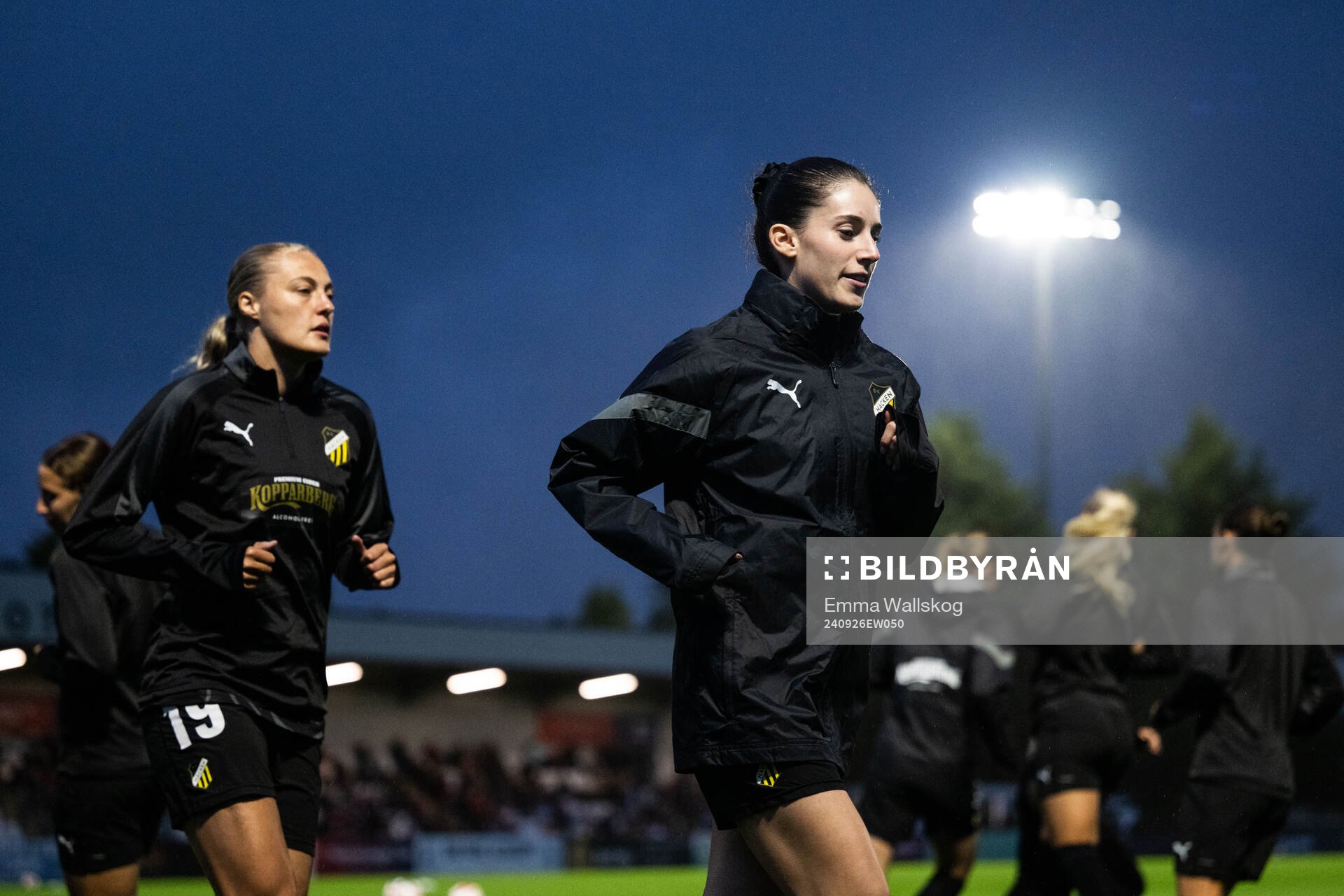 Elma Junttila Nelhage and Clarissa Larisey of Häcken