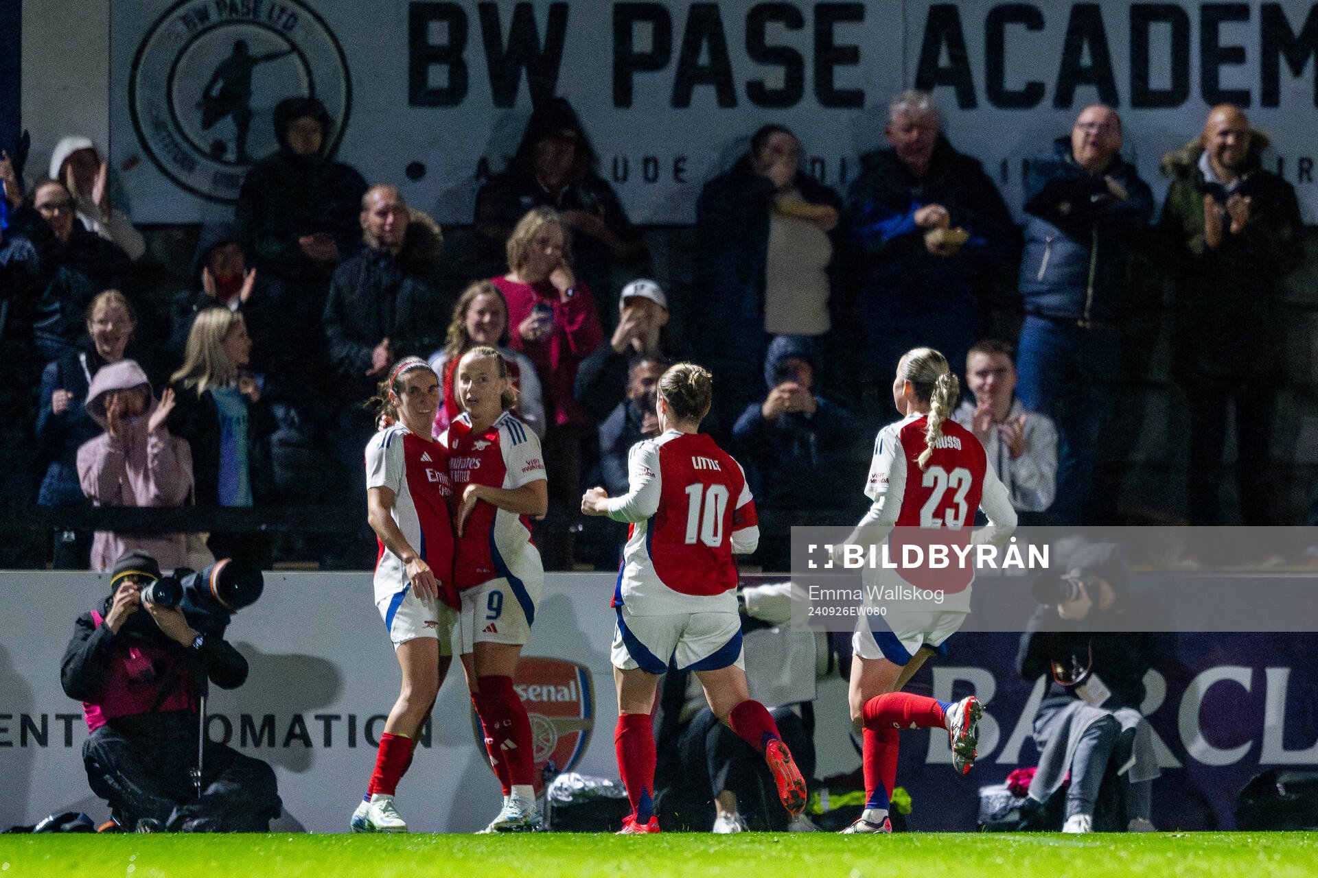 Players of Arsenal celebrate the 2-0 goal by Mariona Caldentey during the UEFA Women's Champions League qualifying match between Arsenal and Häcken on September 26, 2024 in London.