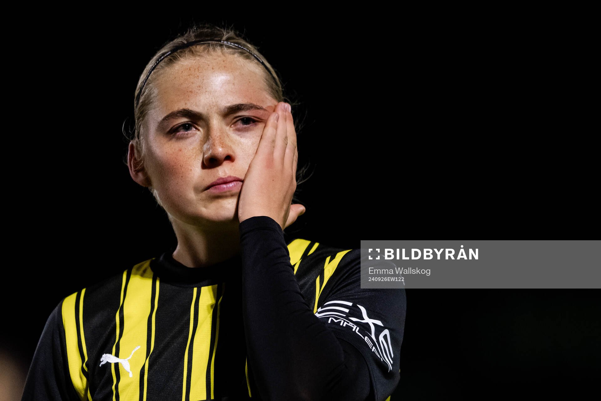 Paulina Nyström of Häcken looks dejected