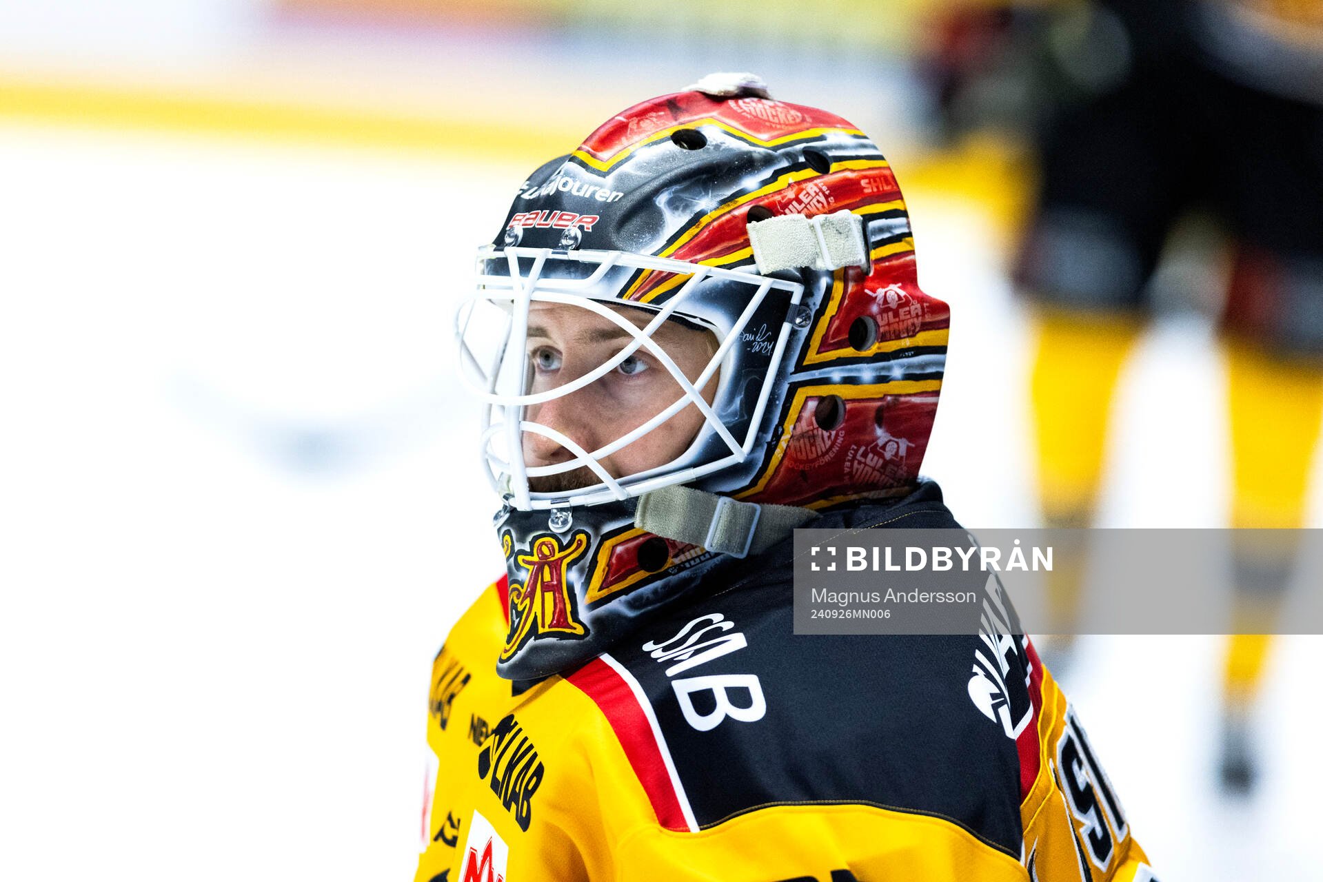 Luleås målvakt Joel Lassinantti på uppvärmningen
