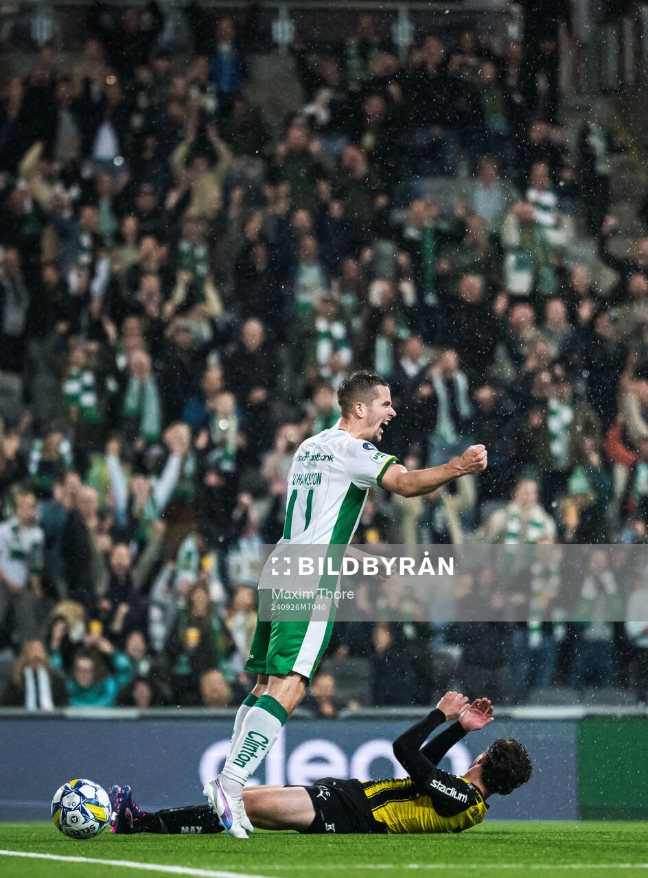 Hammarbys Oscar Johansson Schellhas jublar