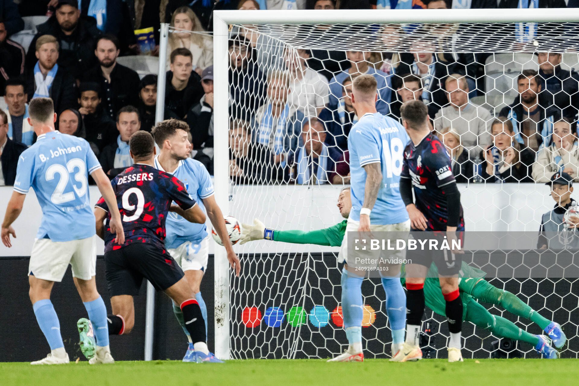 Goalkeeper Johan Dahlin of Malmö FF