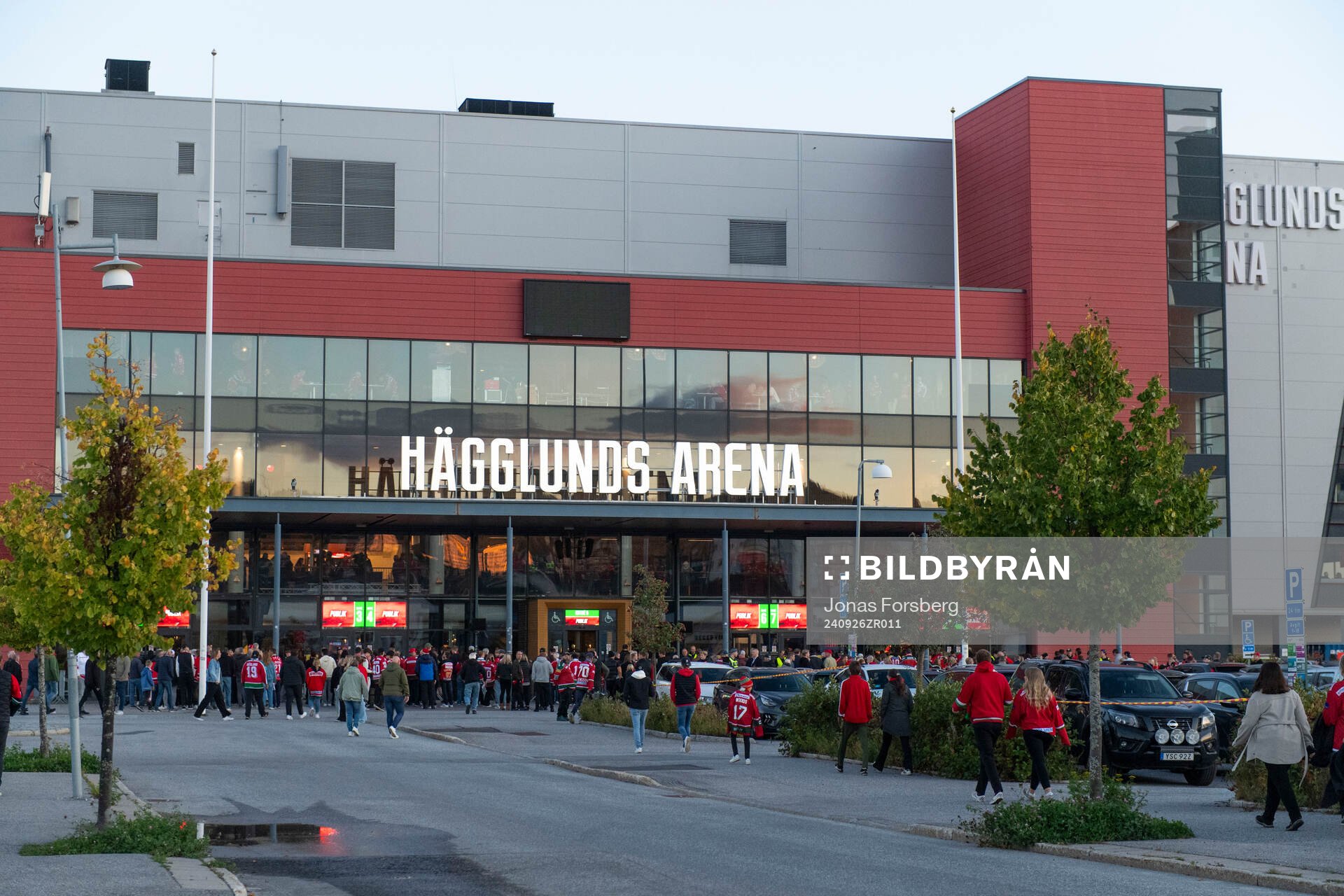 Hägglunds Arena innan ishockeymatchen i SHL mellan MoDo