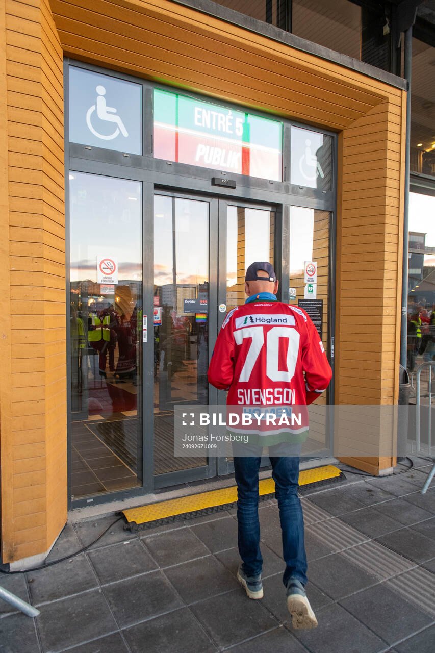 Hägglunds Arena innan ishockeymatchen i SHL mellan MoDo
