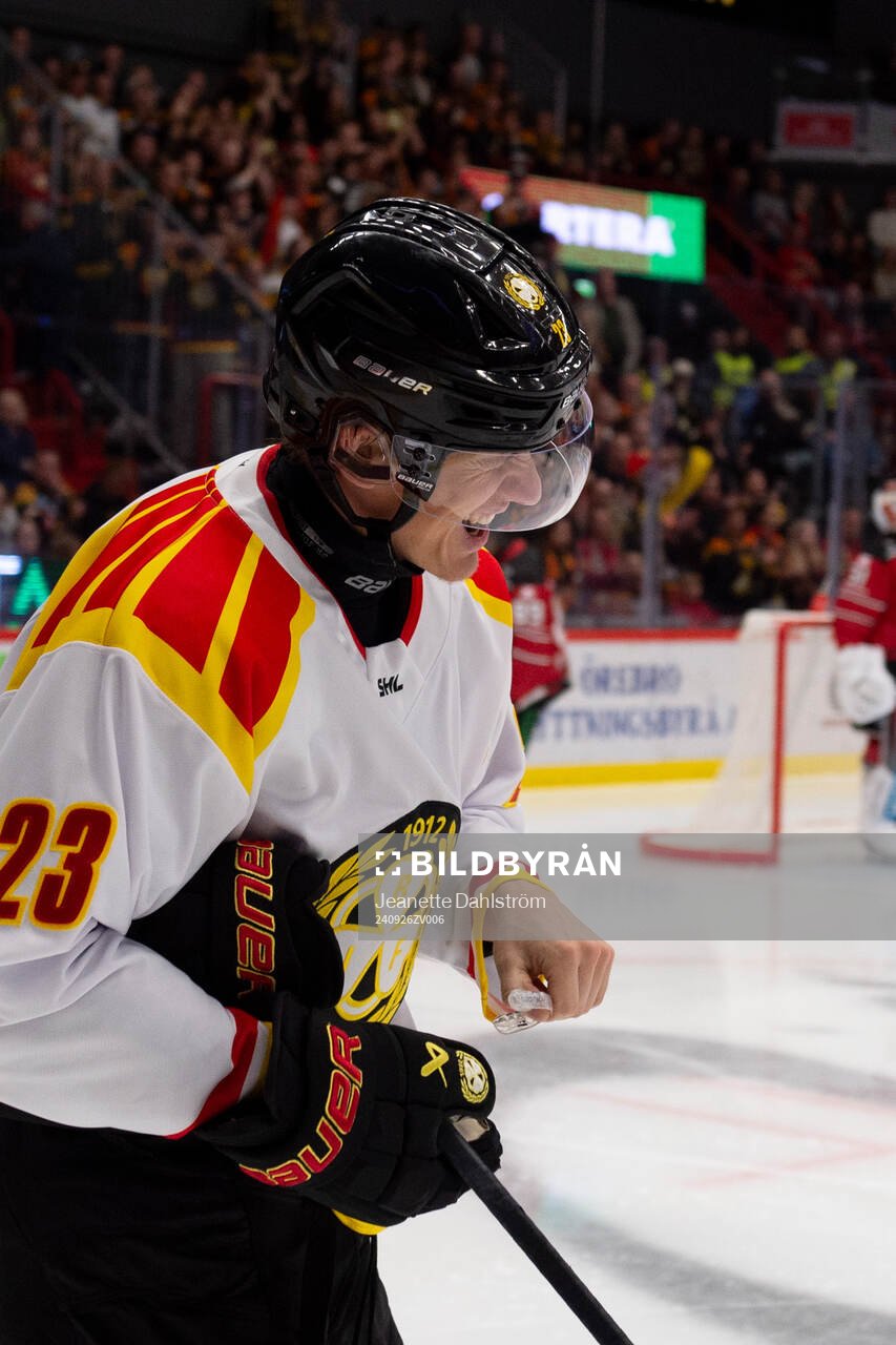 Brynäs Oskar Lindblom har ont