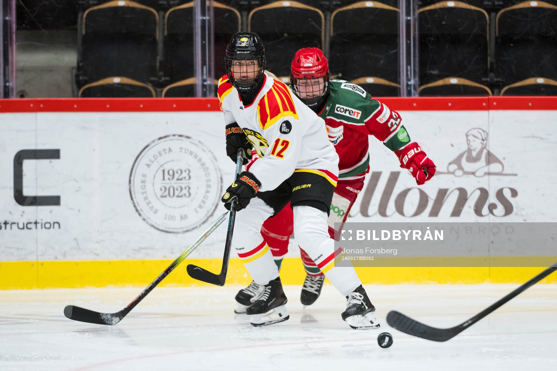 Brynäs Mina Waxin och Modos Darcie Lappan