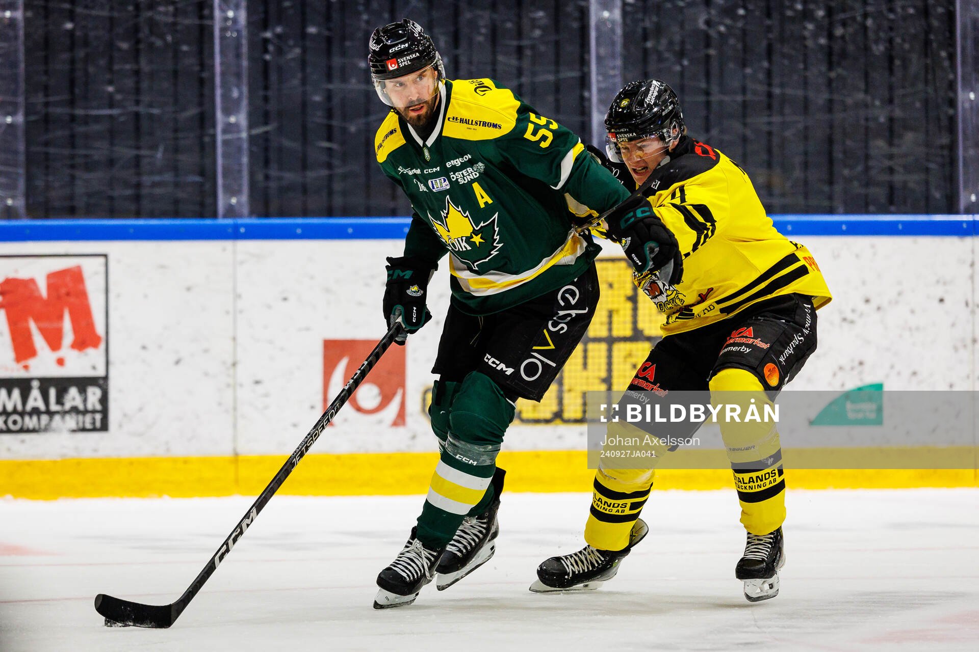 Östersunds Linus Videll och Vimmerbys Johan Norberg