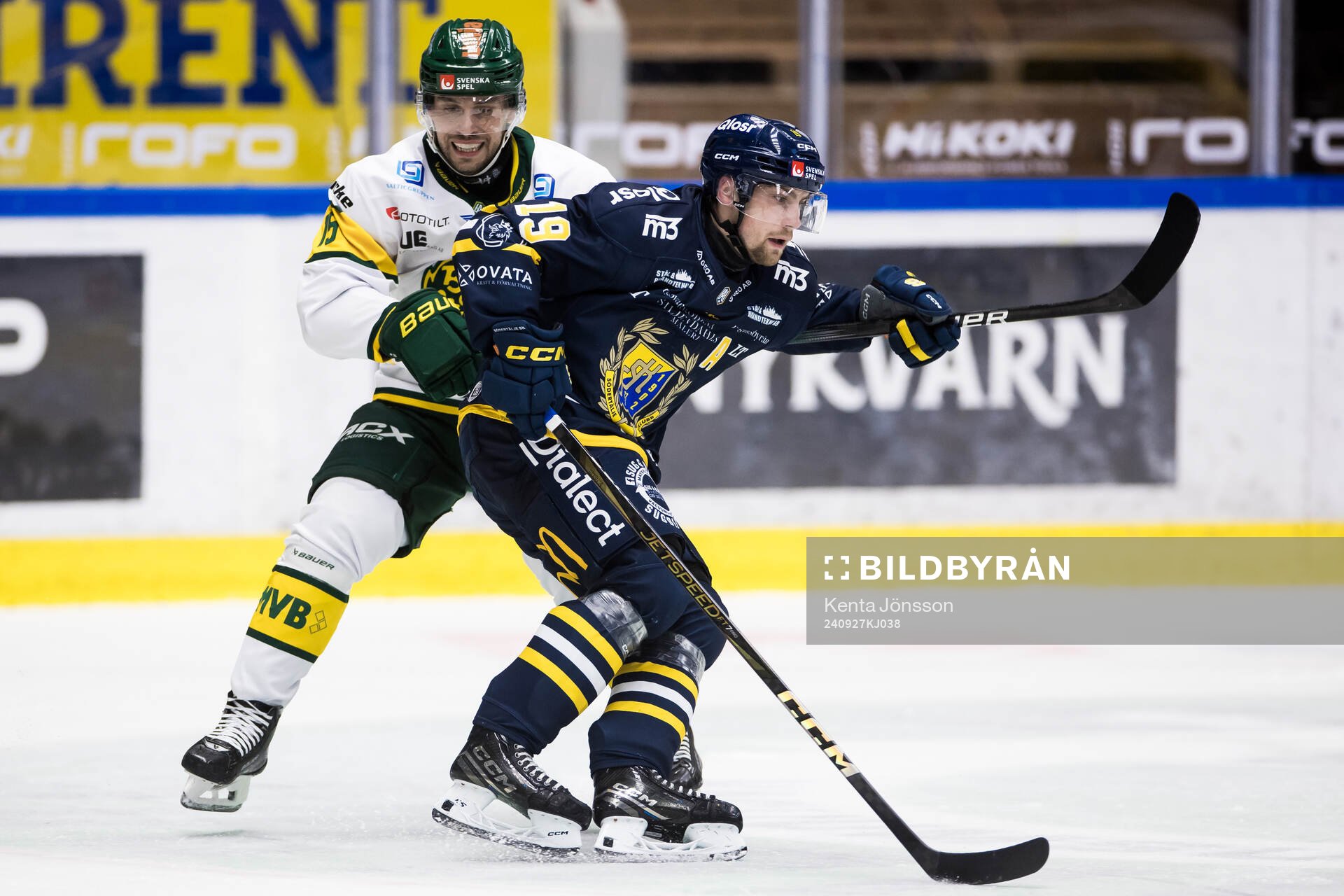 Södertäljes Hampus Harlestam och Björklövens Mattias