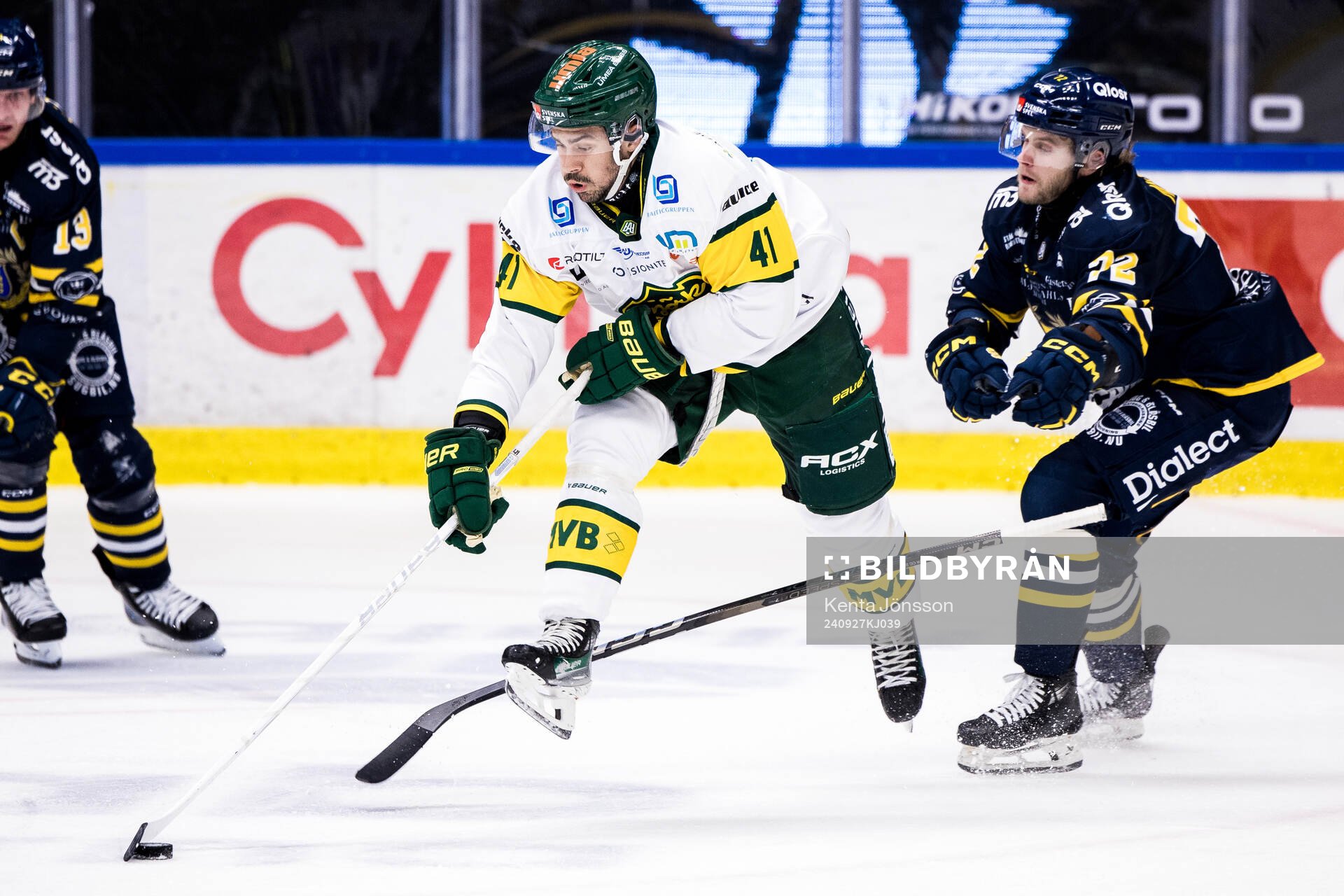 Björklövens Maxime Fortier och Södertäljes Nicolai Meyer