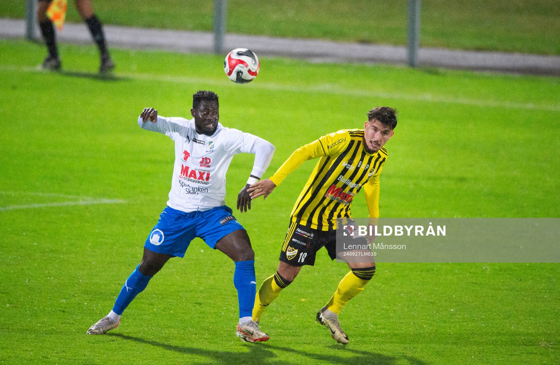 Nosabys Michael Andrew och IFK Hässleholms Alen Zahirovic