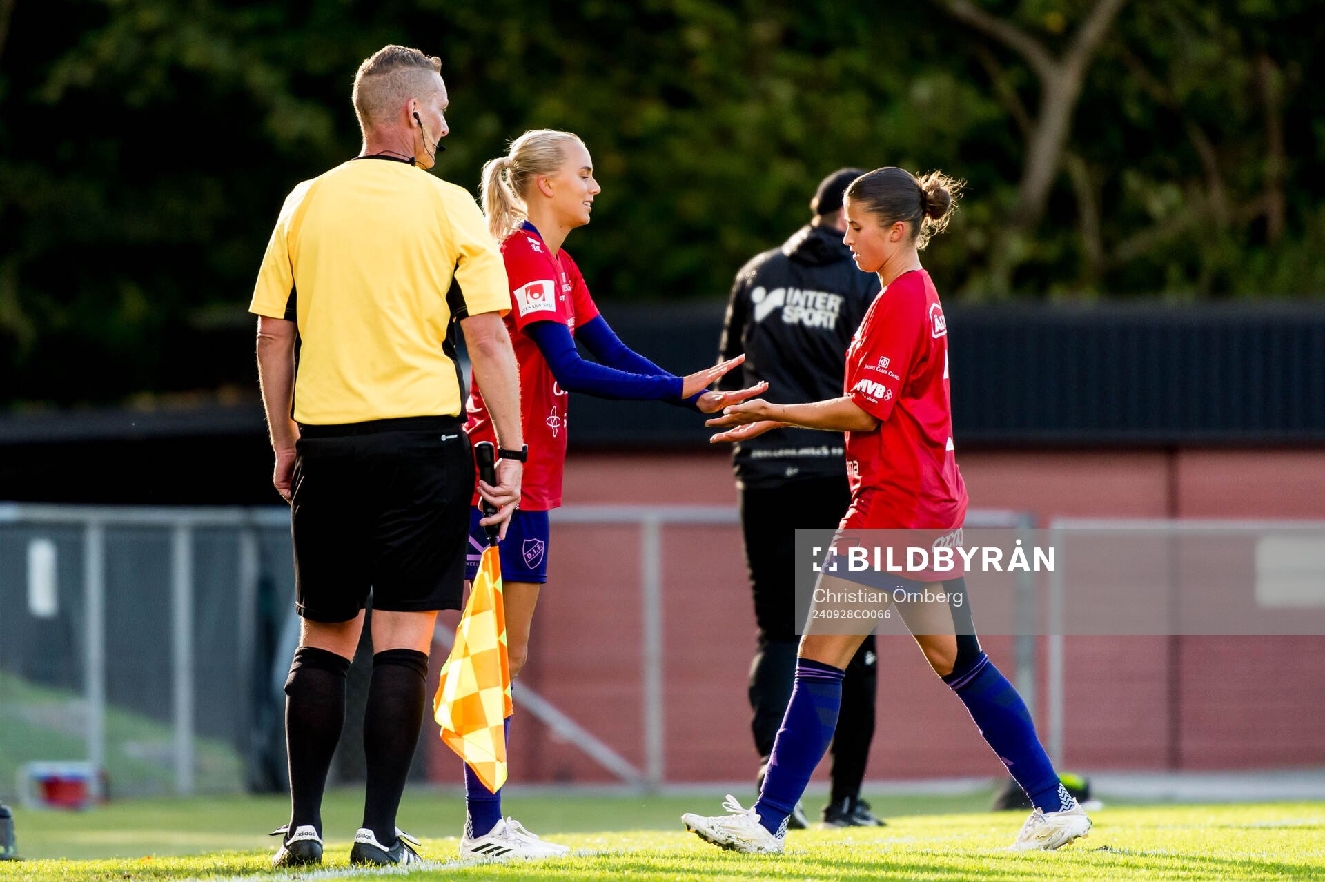 Djurgårdens Sara Lilja Vidlund och Meja Staffansson