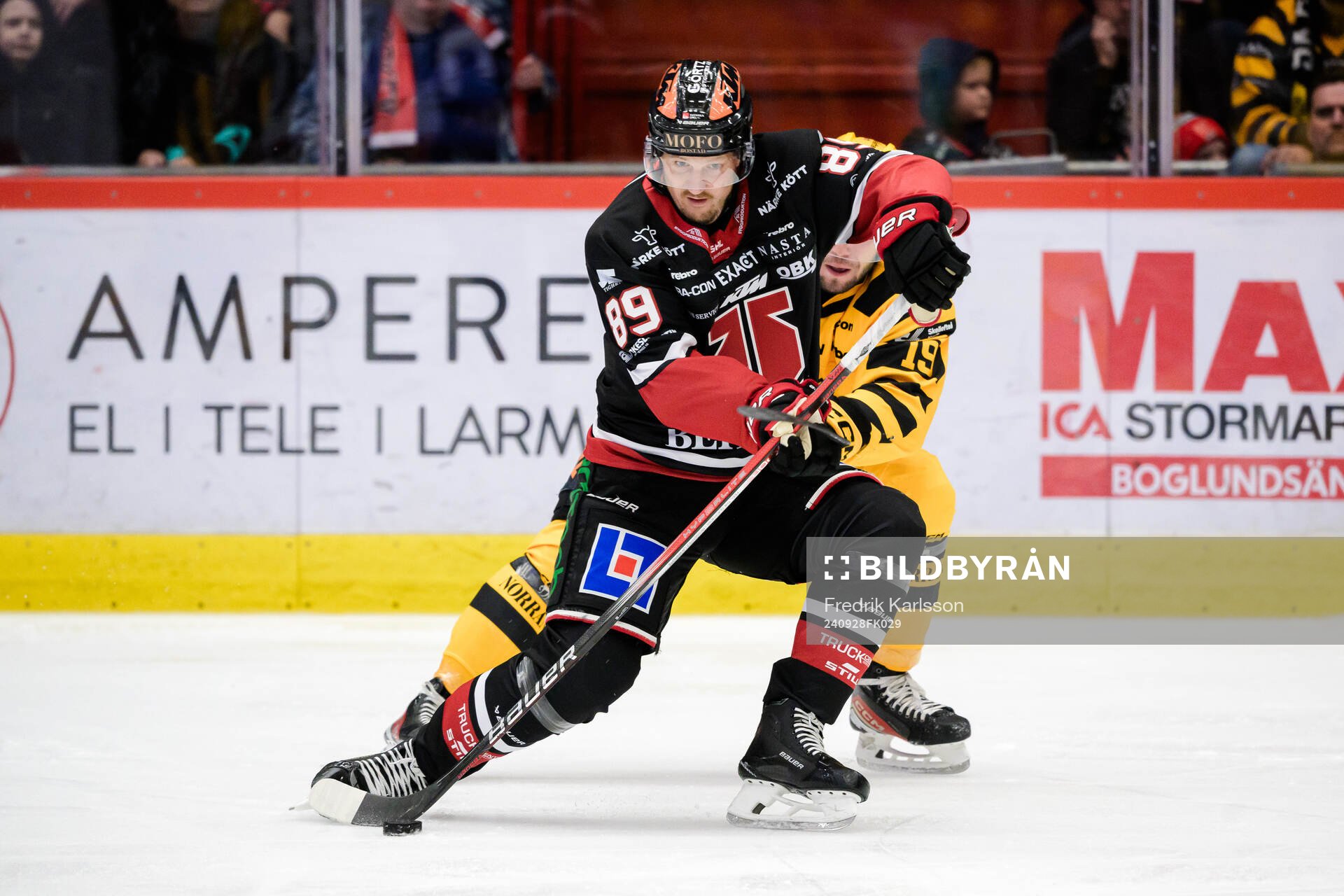 Örebros Patrik Karlkvist och Skellefteås Martins Dzierkals