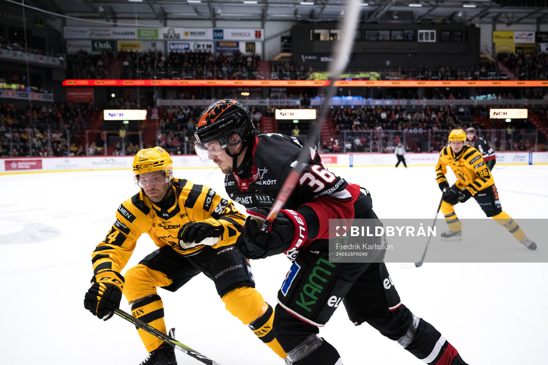 Skellefteås Oscar Lindberg och Örebros Emil Larsson
