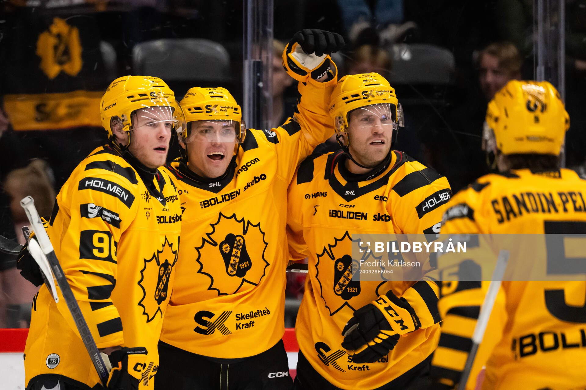 Skellefteås spelare jublar