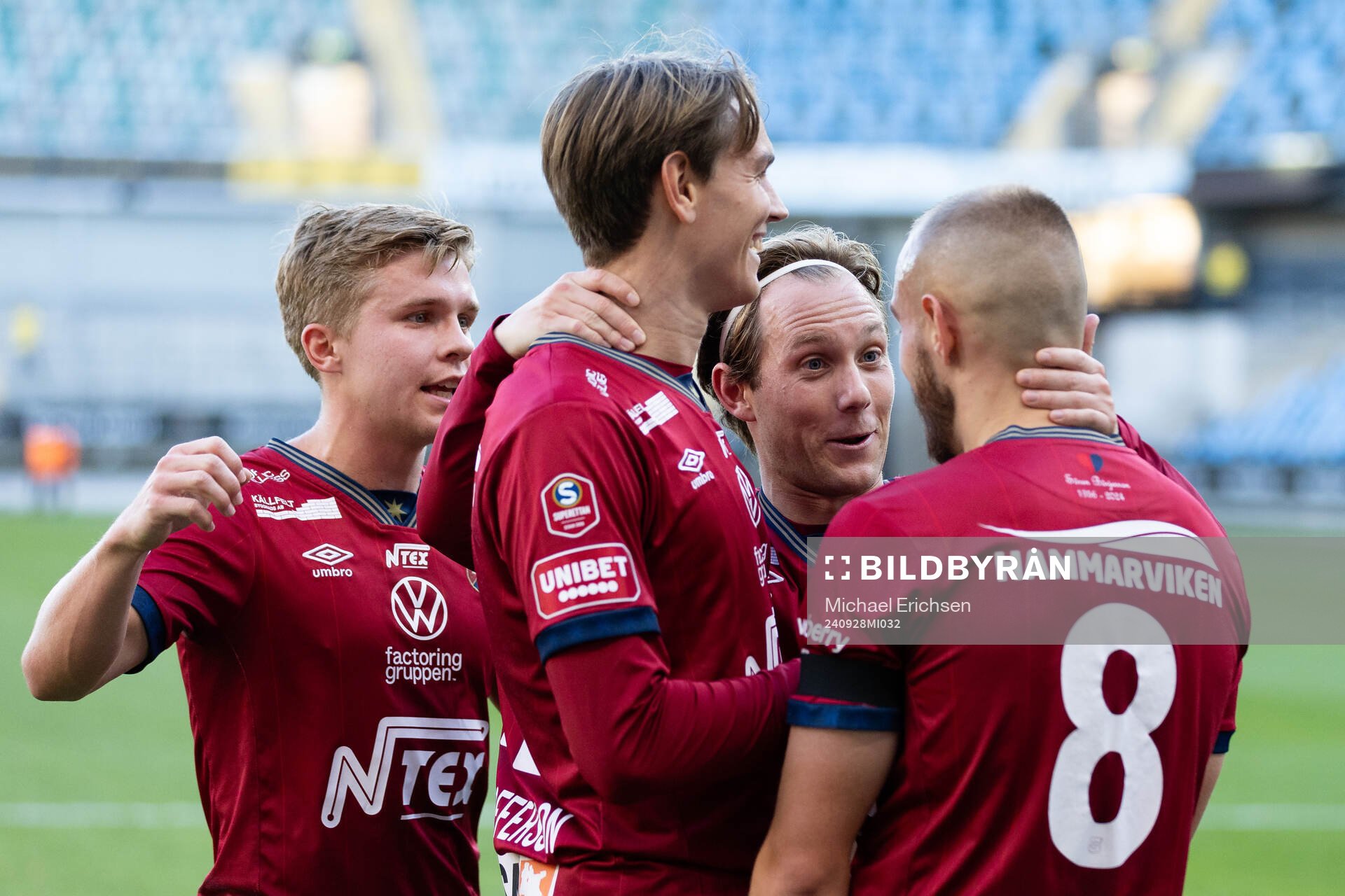 Örgrytes Amel Mujanic jublar efter 3-0 under fotbollsmatchen i Superettan mellan Örgryte och Varberg den 28 september 2024 i Göteborg. 