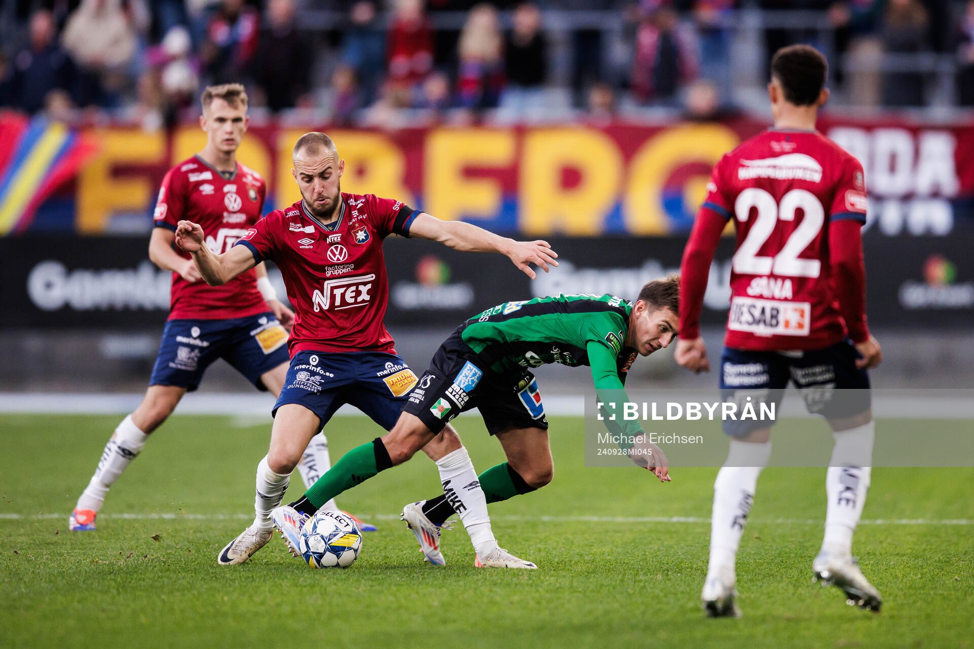 Örgrytes Amel Mujanic och Varbergs Anton Kurochkin