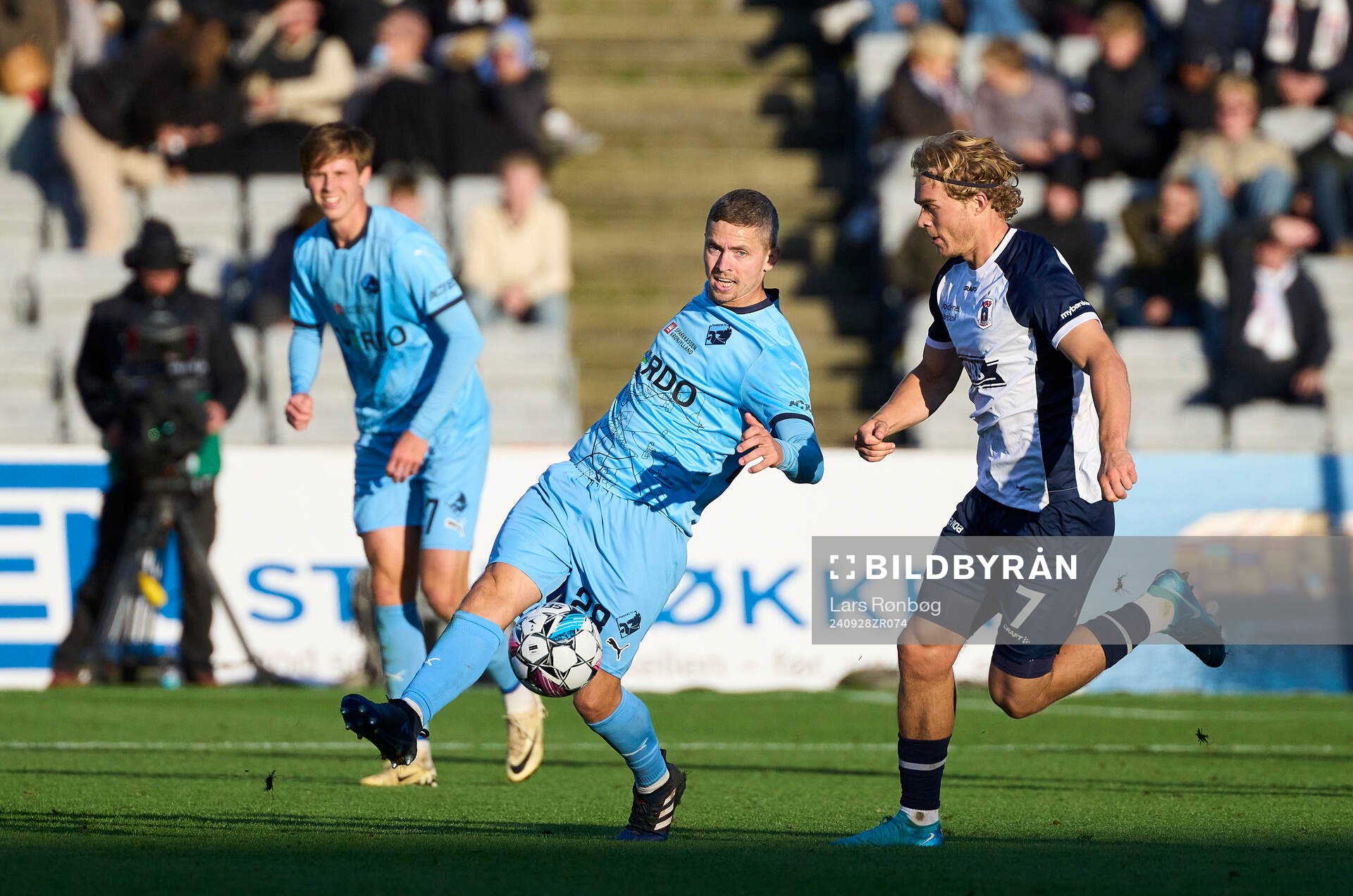 AARHUS, DENMARK - SEPTEMBER 28: André Rømer of Randers FC